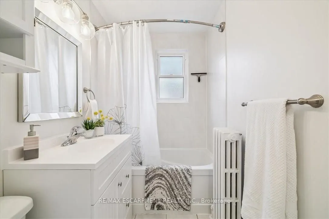 21 Mountwood Avenue #6
