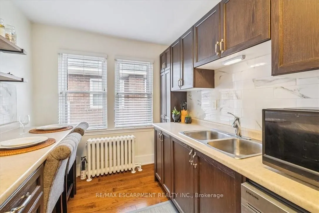 21 Mountwood Avenue #6