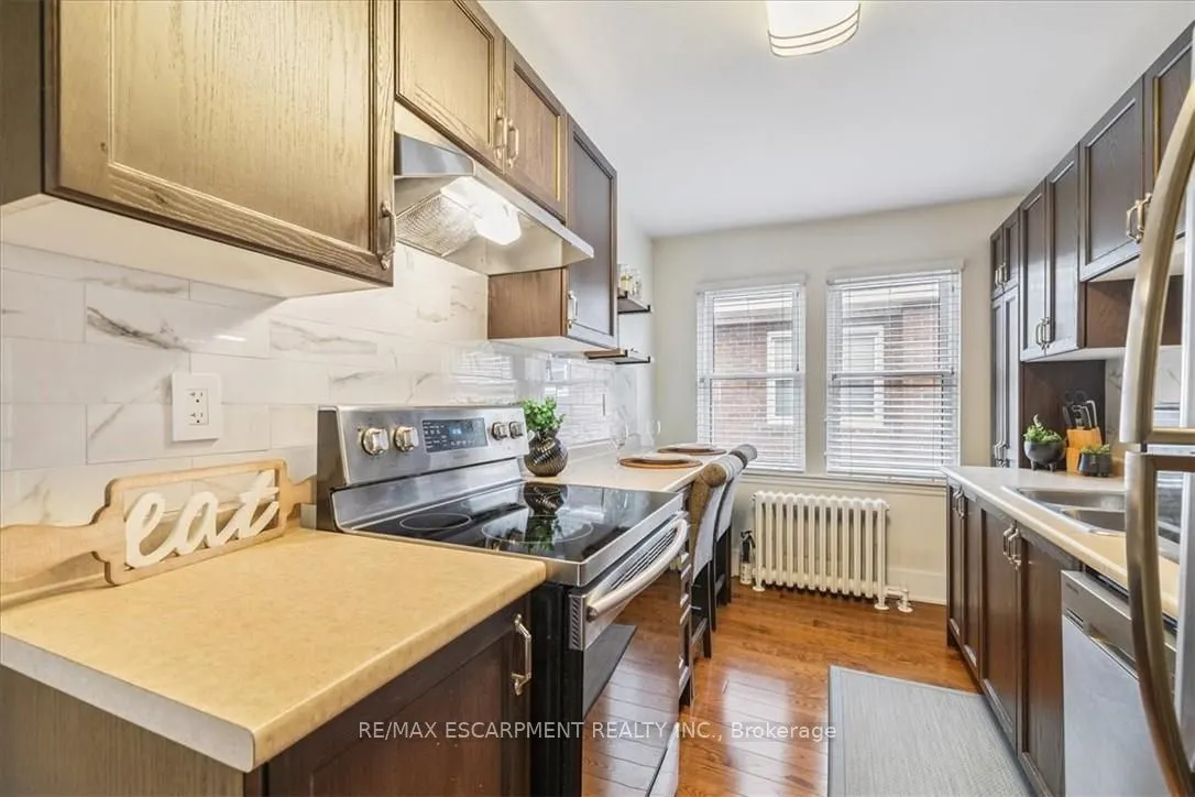21 Mountwood Avenue #6