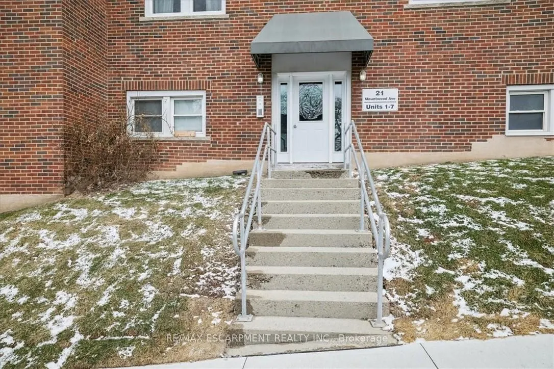 21 Mountwood Avenue #6