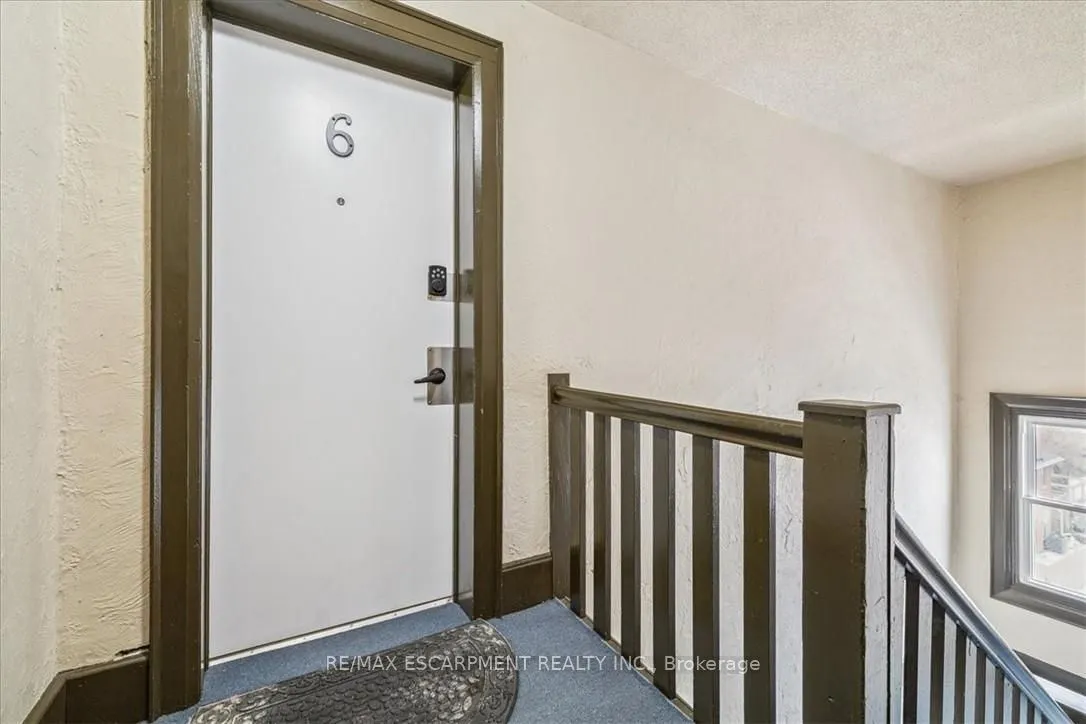 21 Mountwood Avenue #6