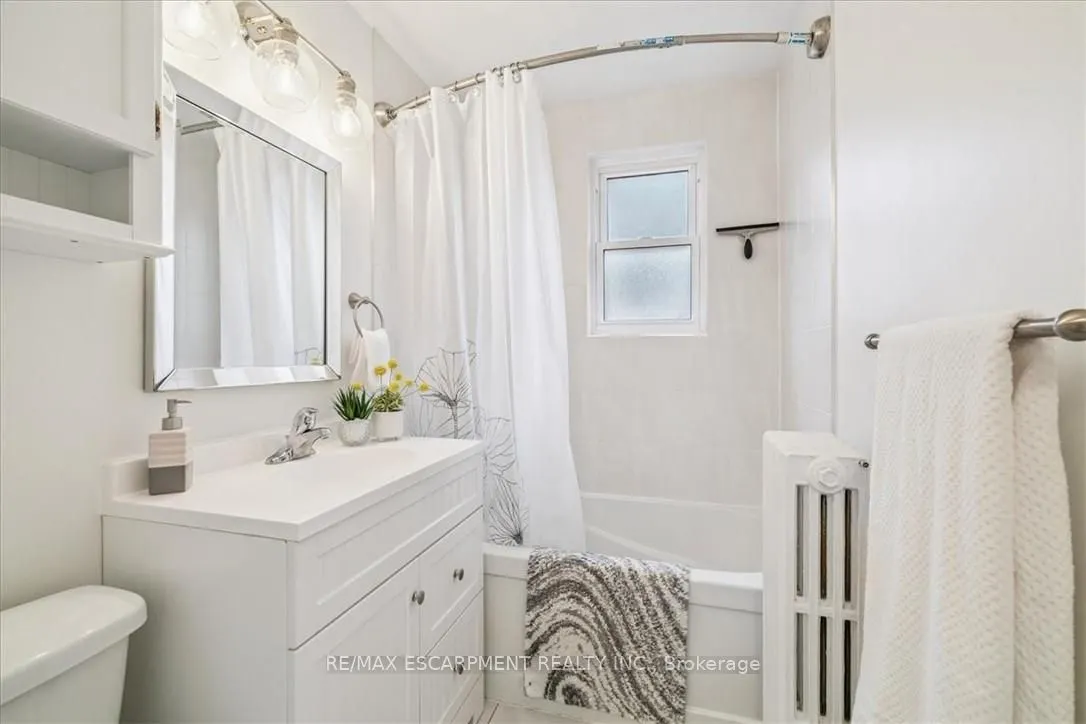 21 Mountwood Avenue #6