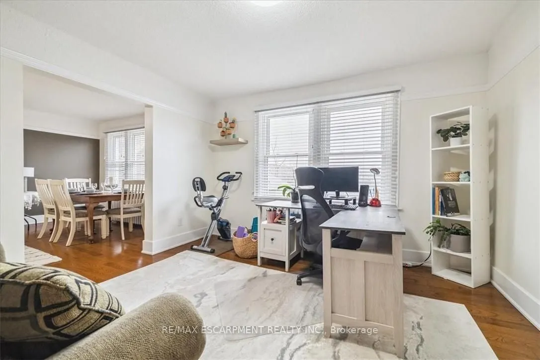 21 Mountwood Avenue #6