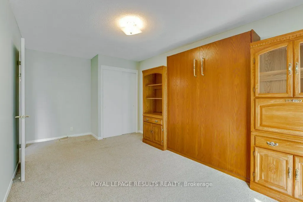 71 Edwin Crescent