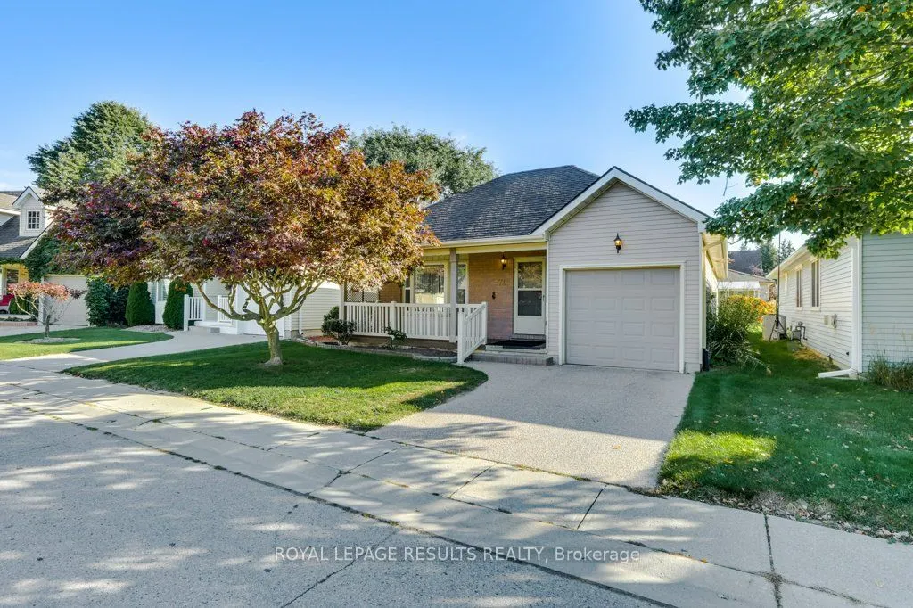 71 Edwin Crescent