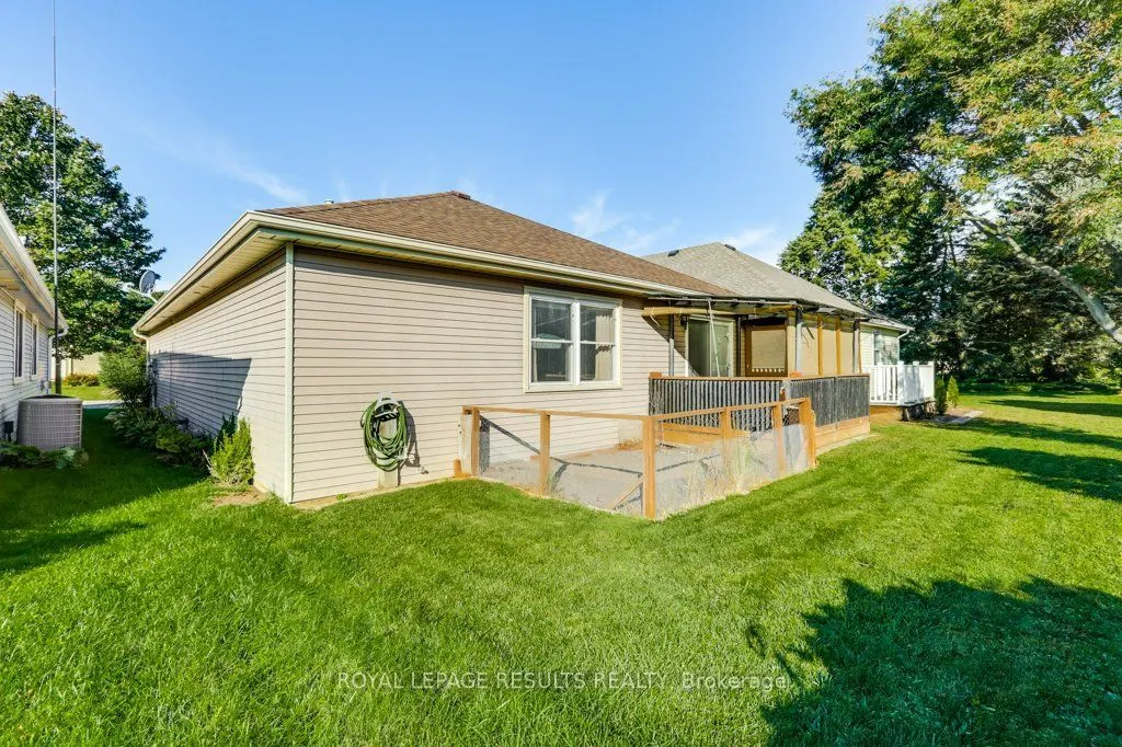 71 Edwin Crescent