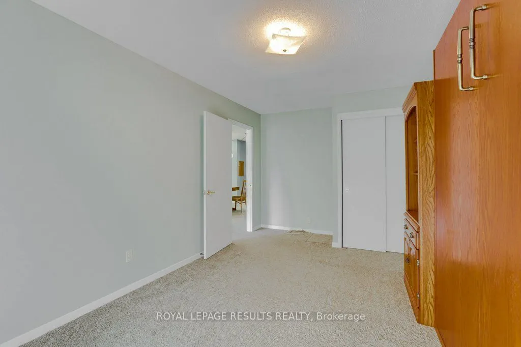 71 Edwin Crescent