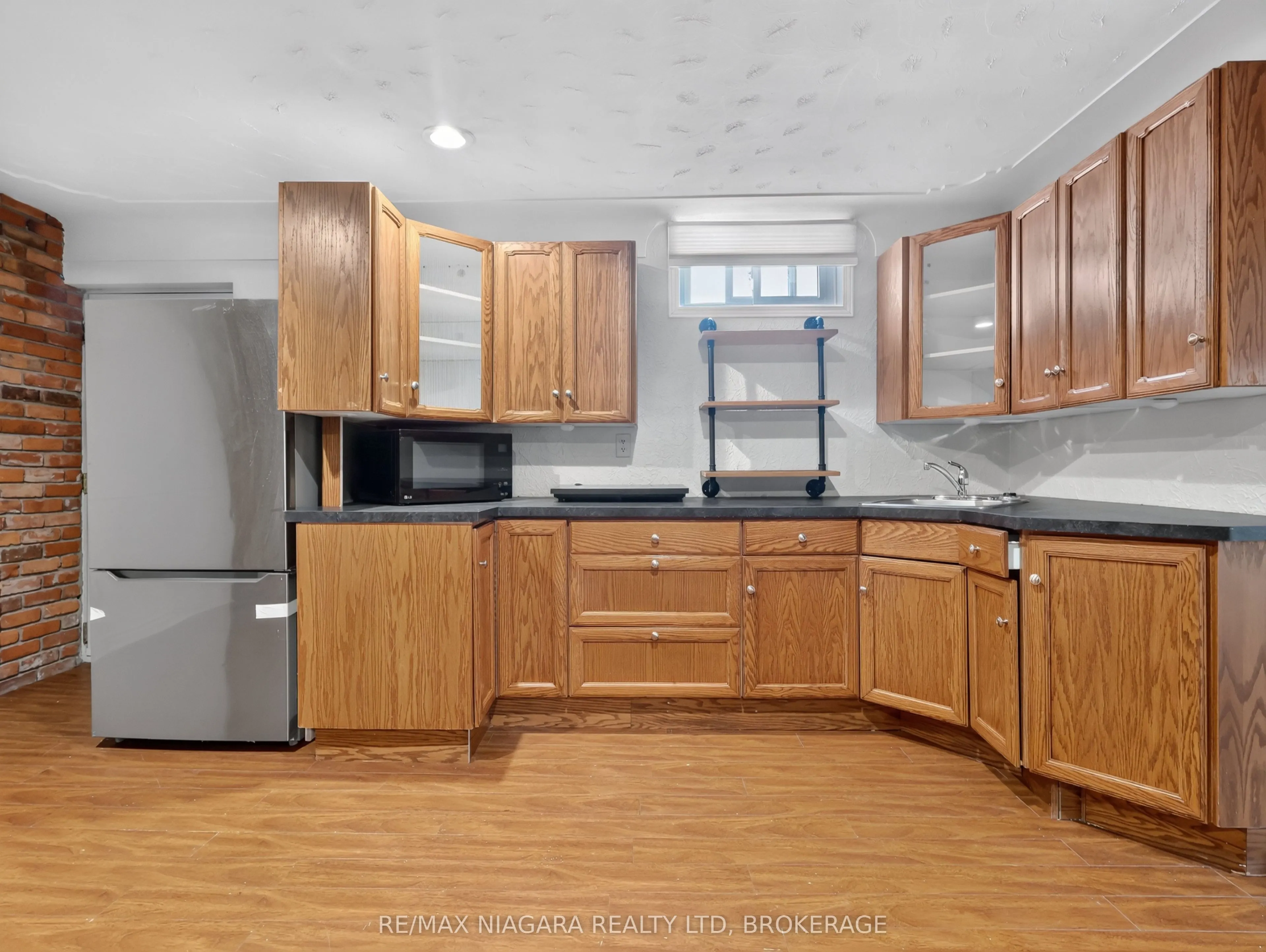 14 Fairlawn Court