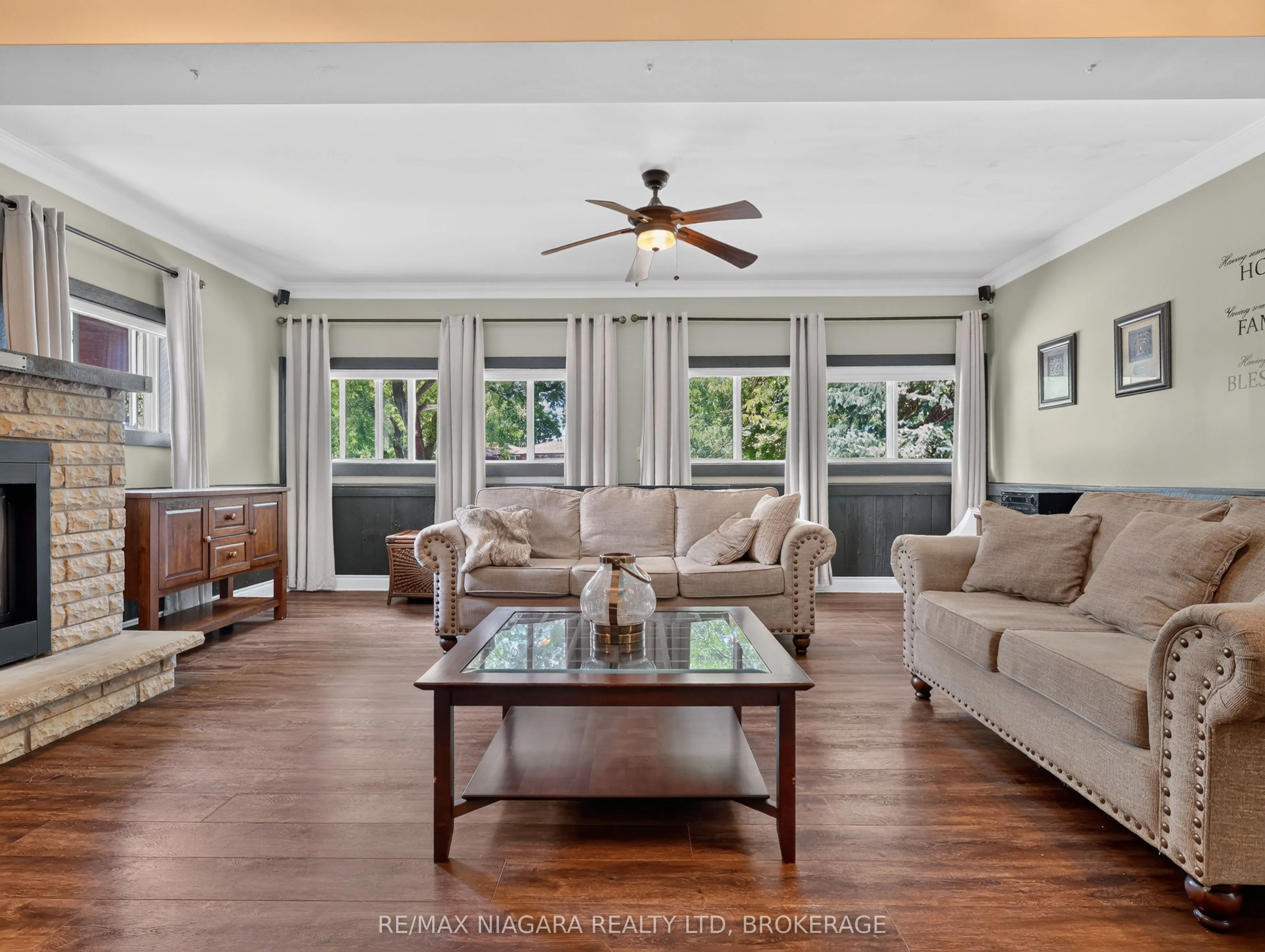 14 Fairlawn Court