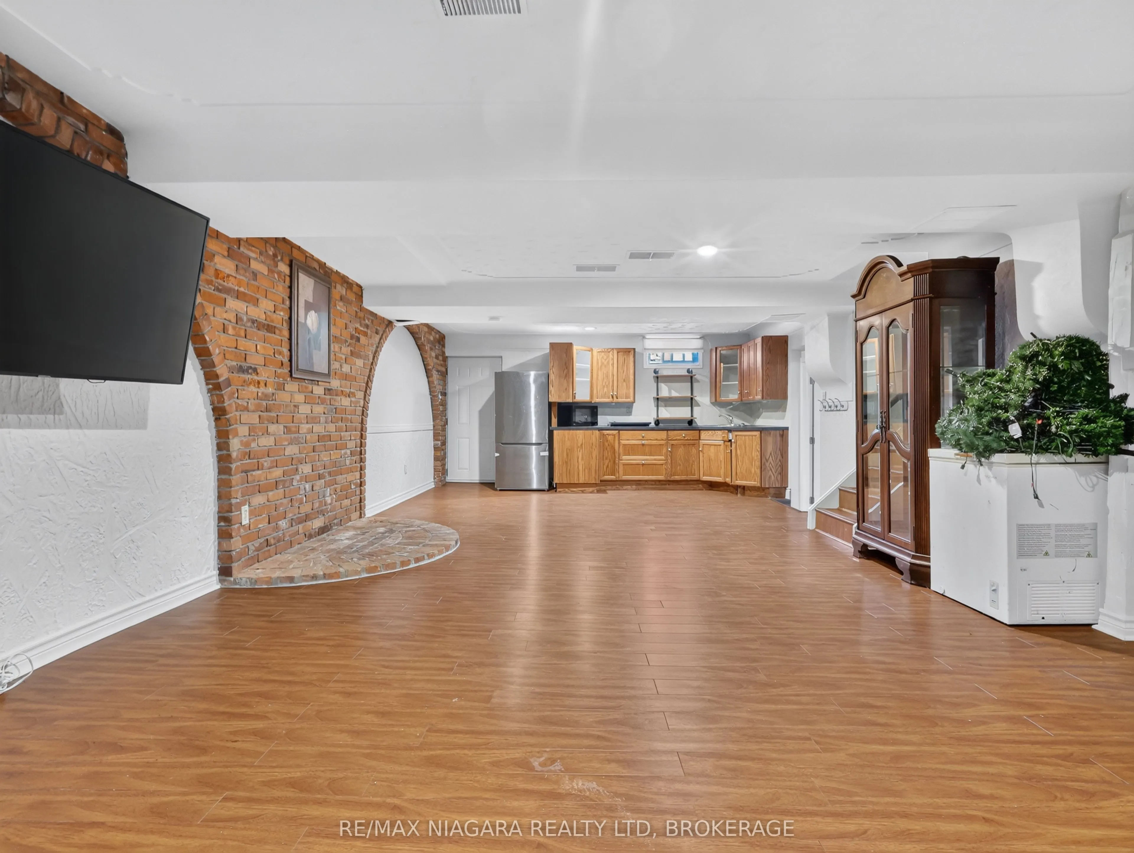 14 Fairlawn Court