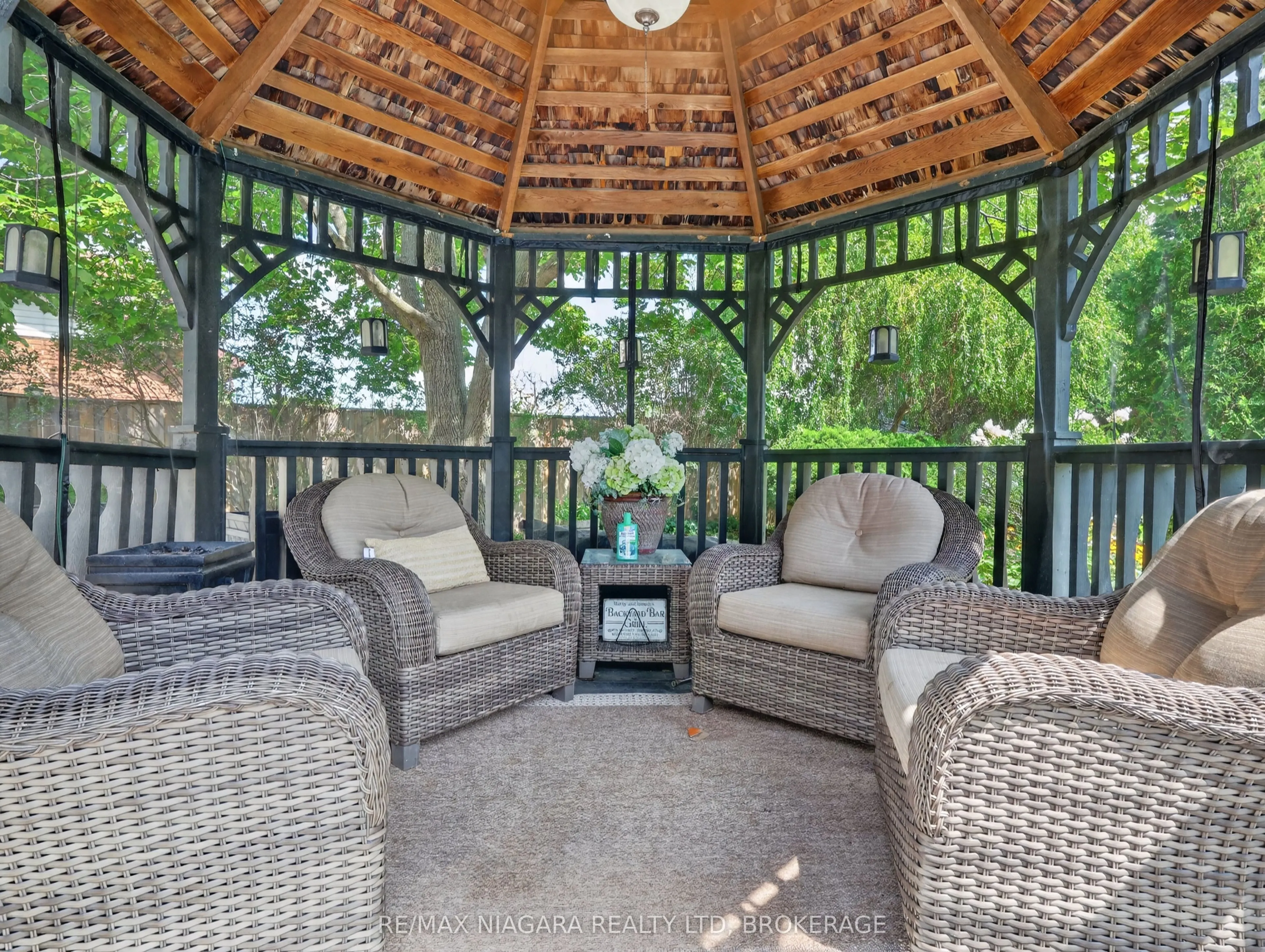 14 Fairlawn Court