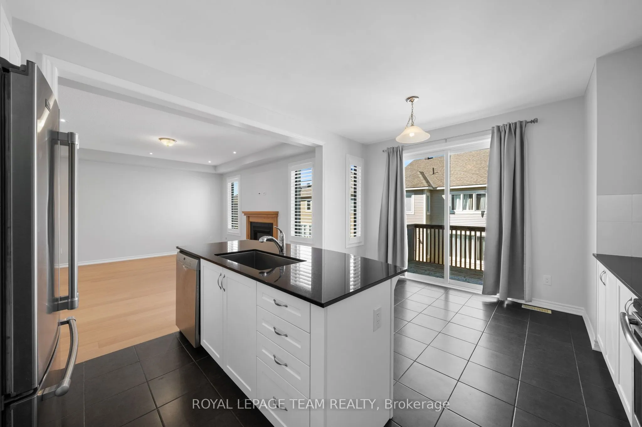 32 Escallonia Court