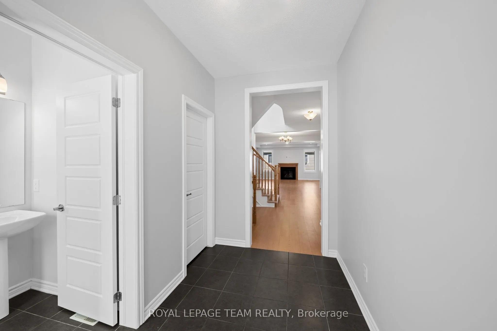 32 Escallonia Court