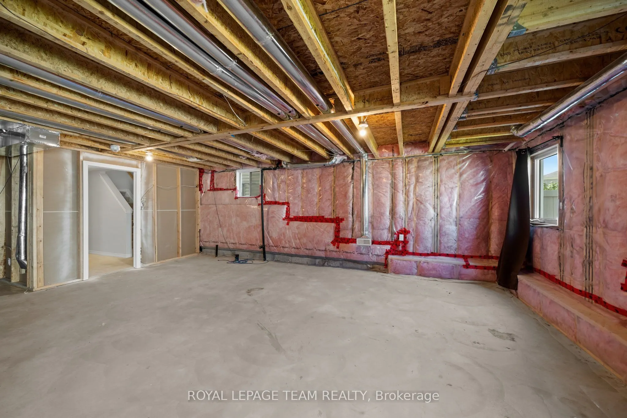 32 Escallonia Court