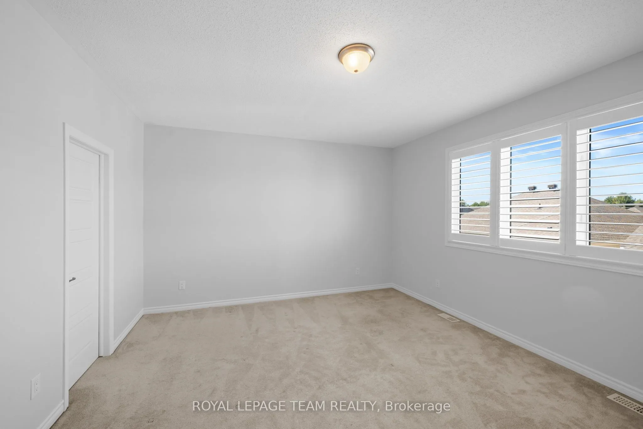 32 Escallonia Court