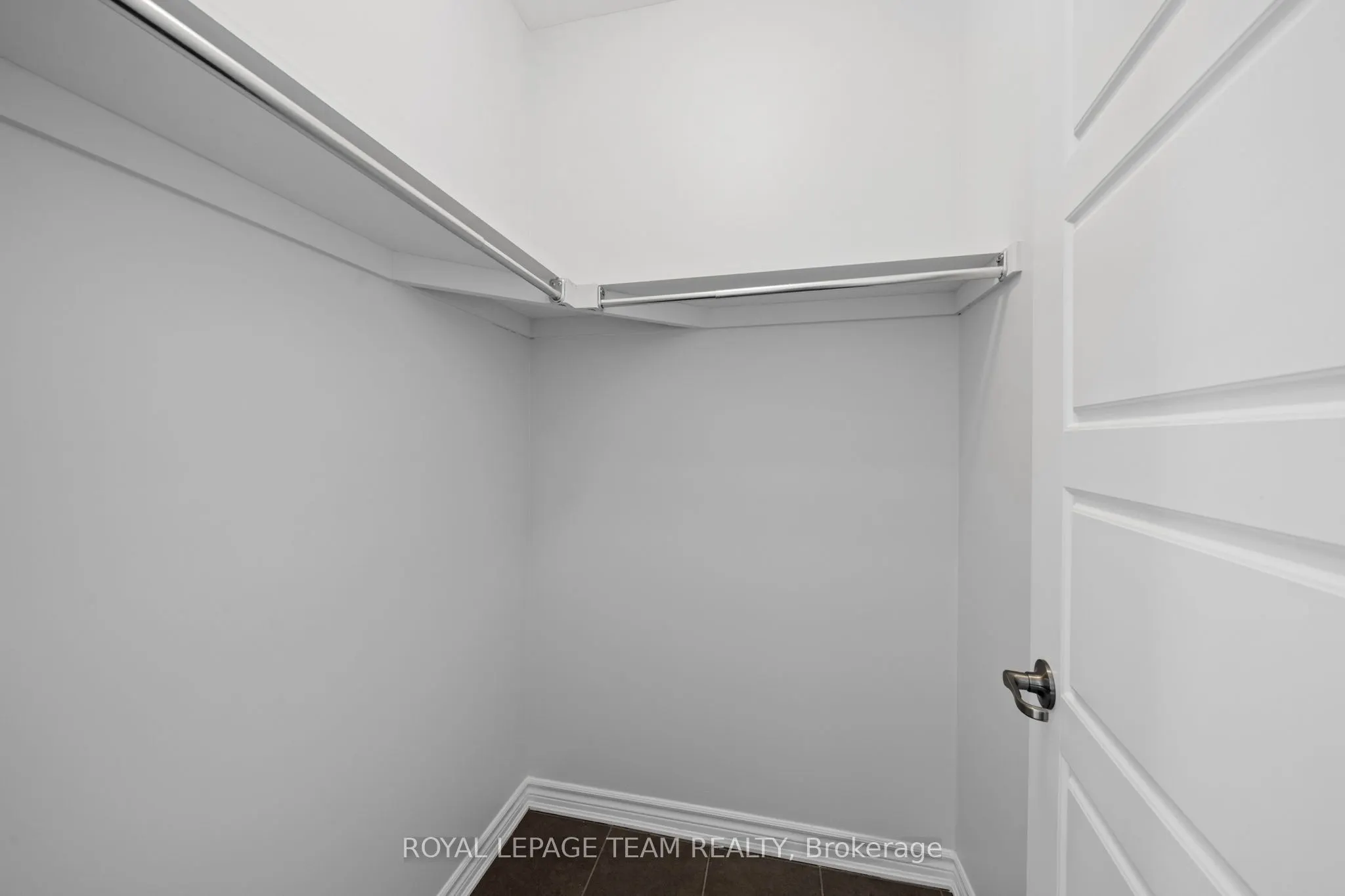 32 Escallonia Court