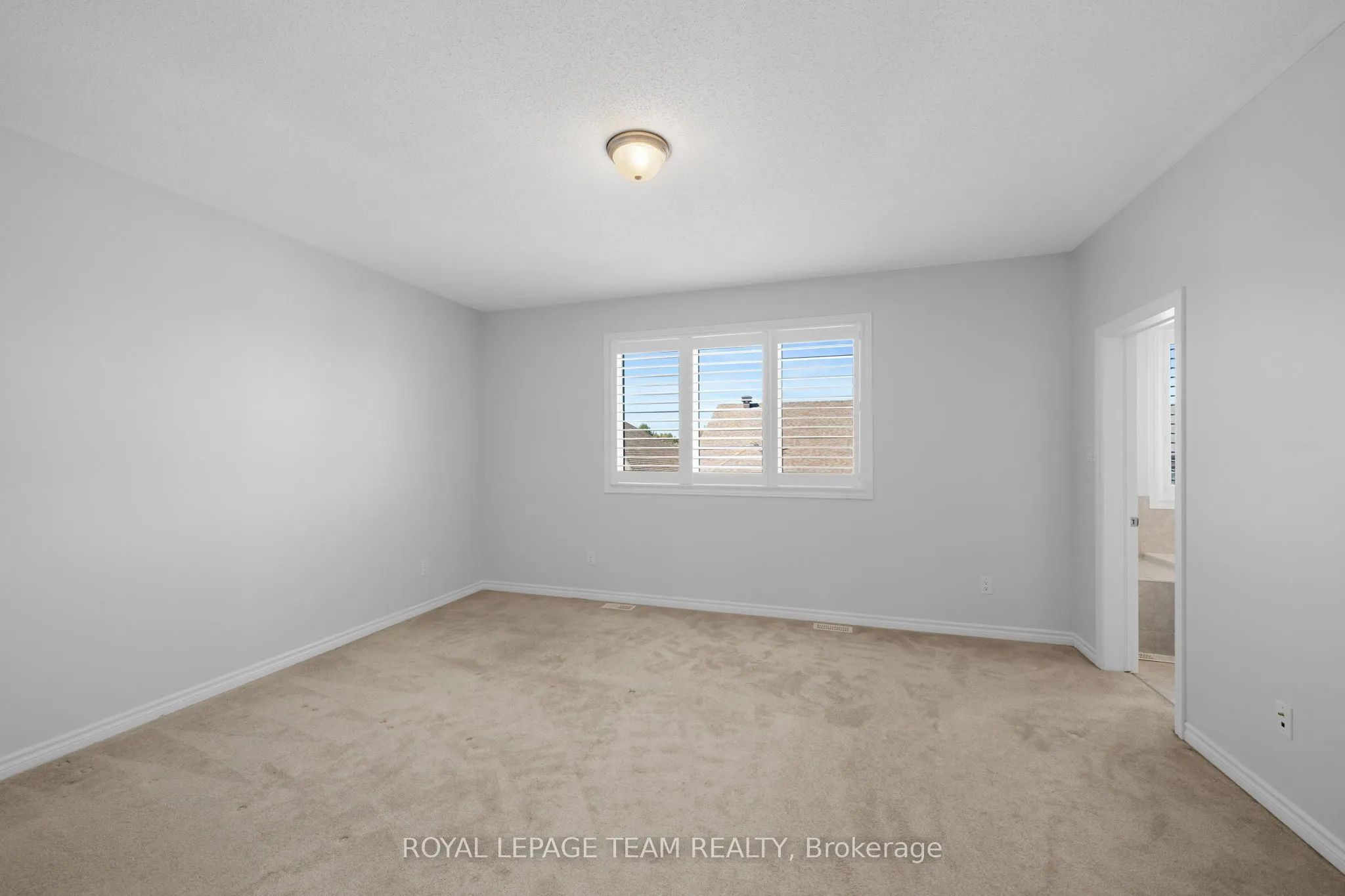 32 Escallonia Court