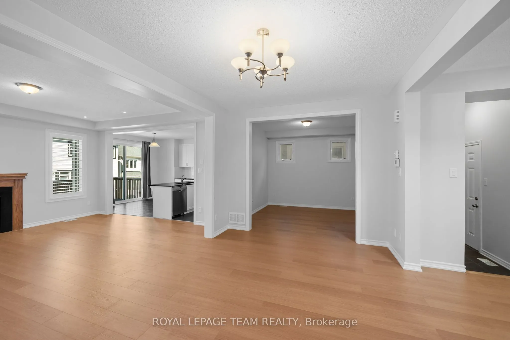 32 Escallonia Court