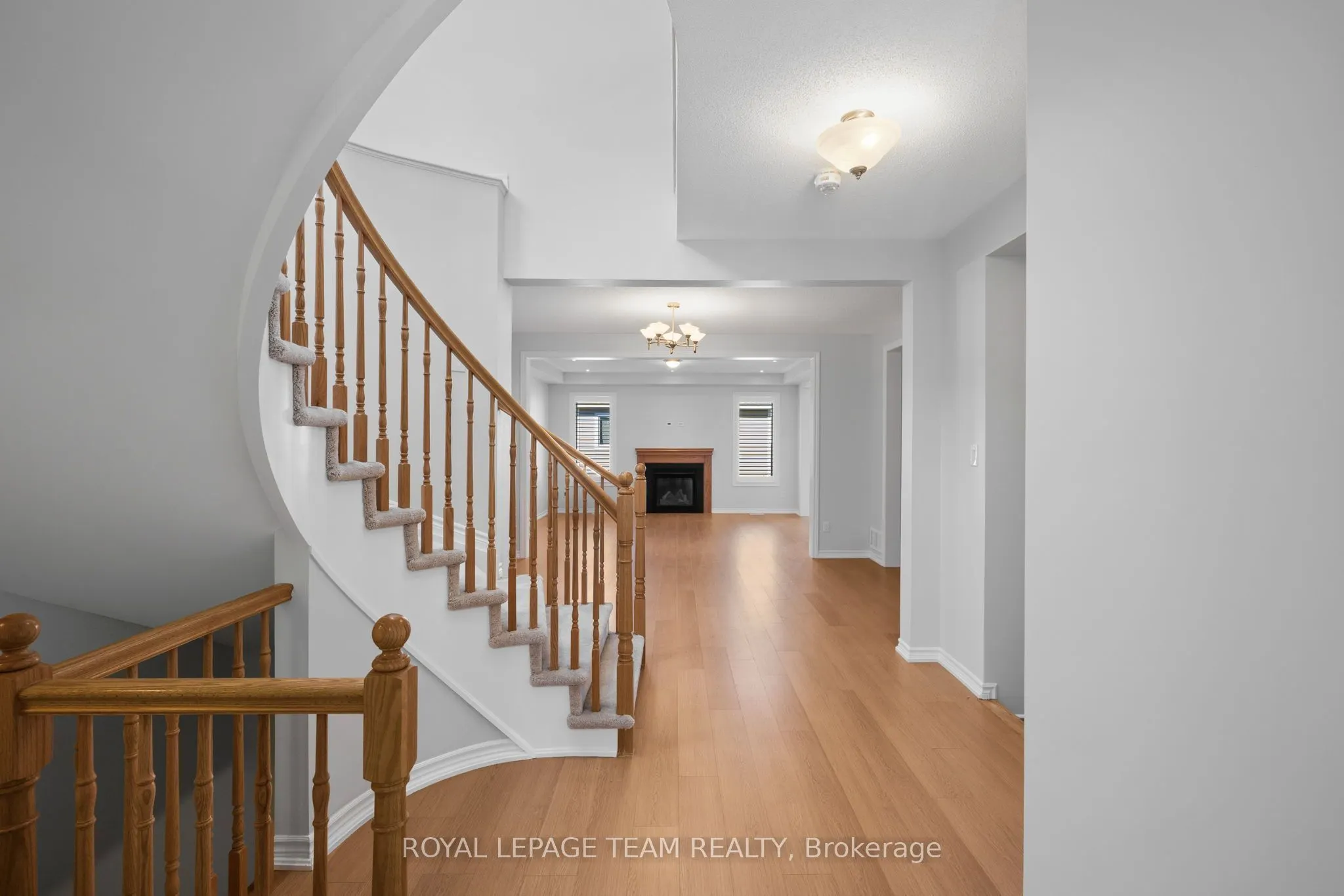 32 Escallonia Court