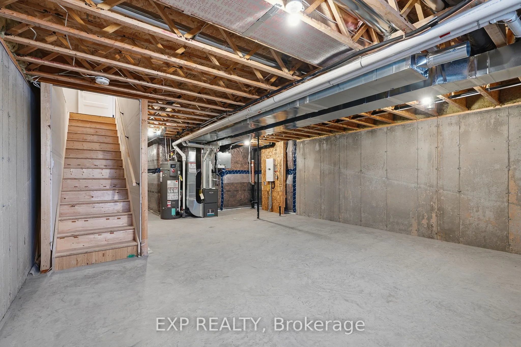243 Sumac Crescent