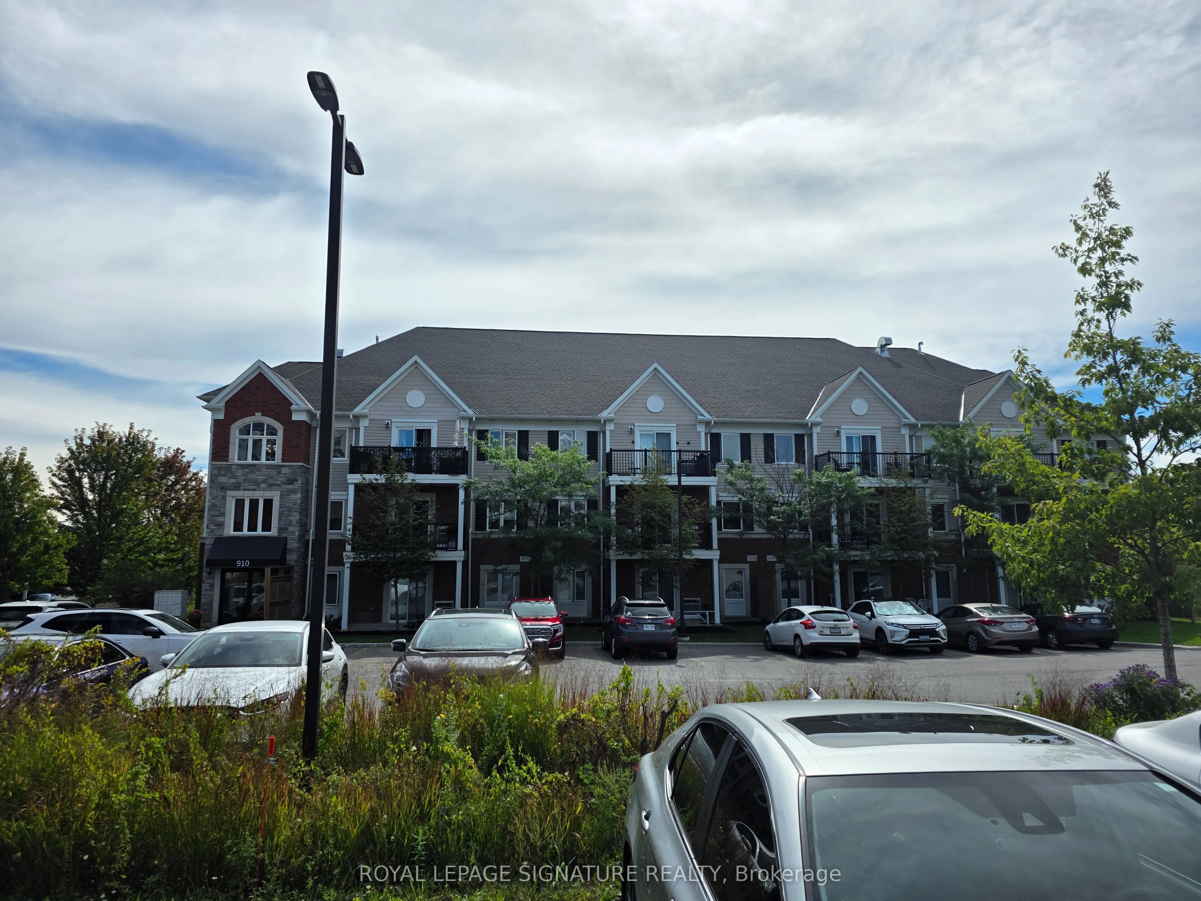 910 Wentworth Street #102