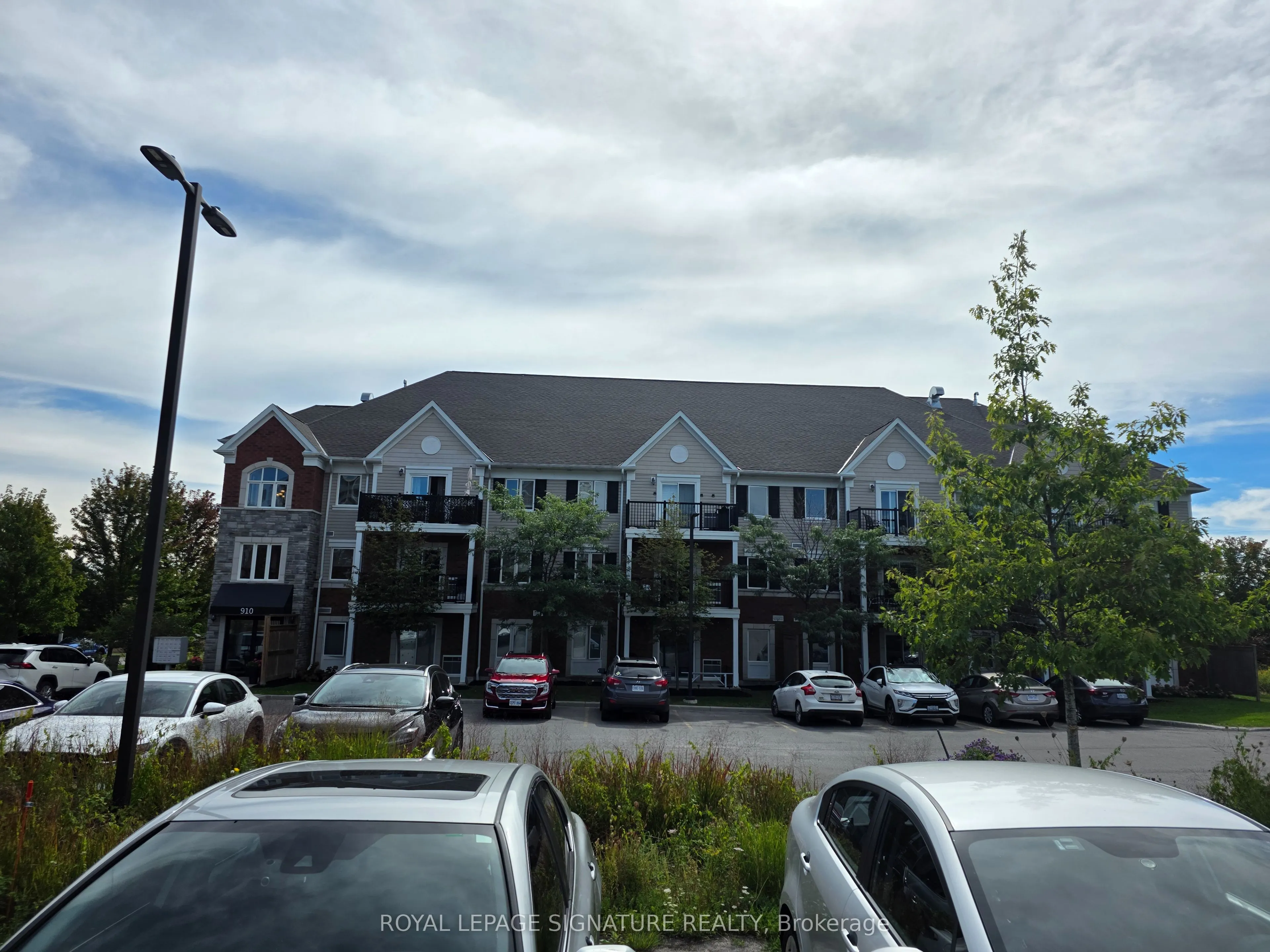 910 Wentworth Street #102