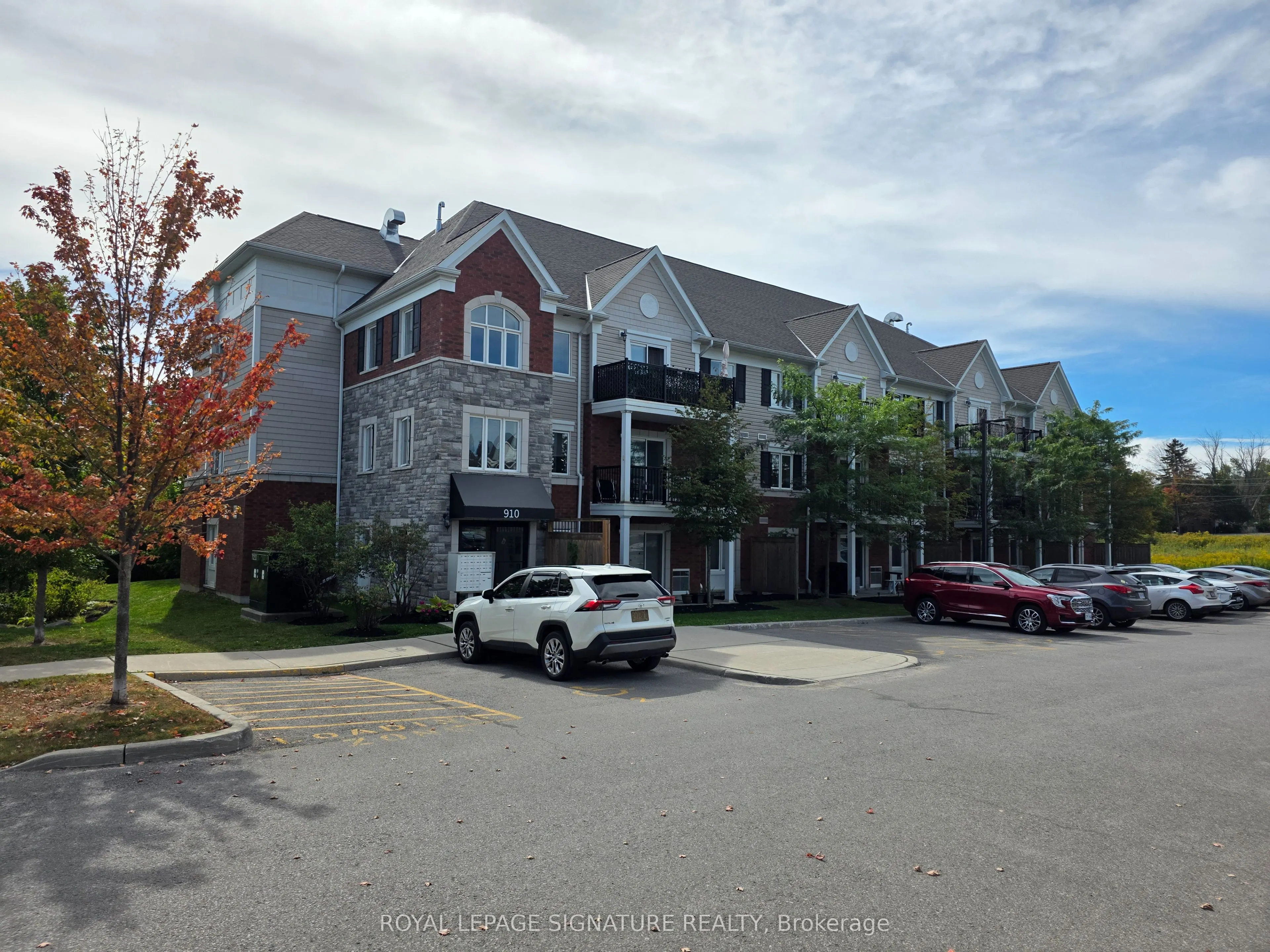 910 Wentworth Street #102