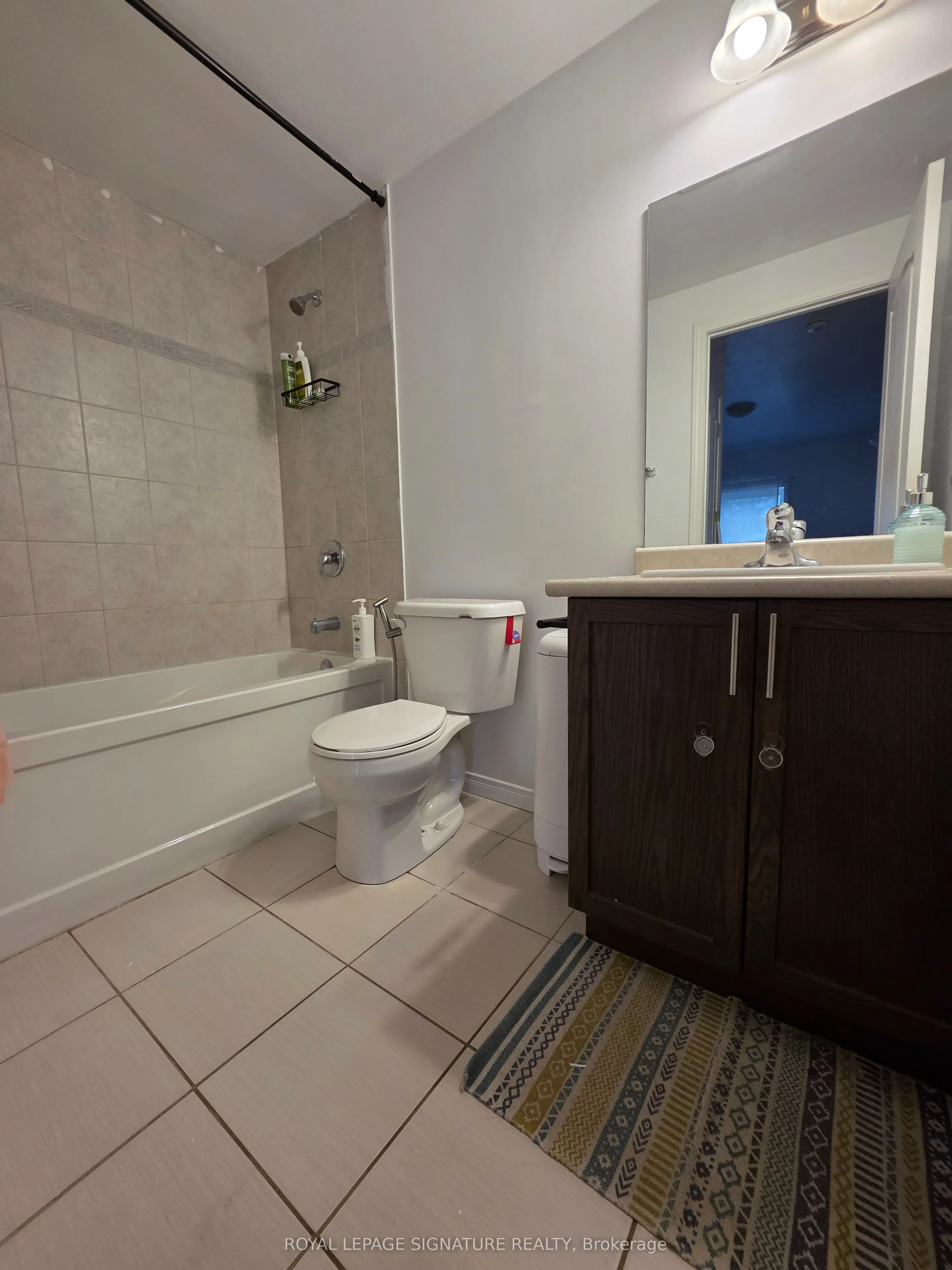 910 Wentworth Street #102