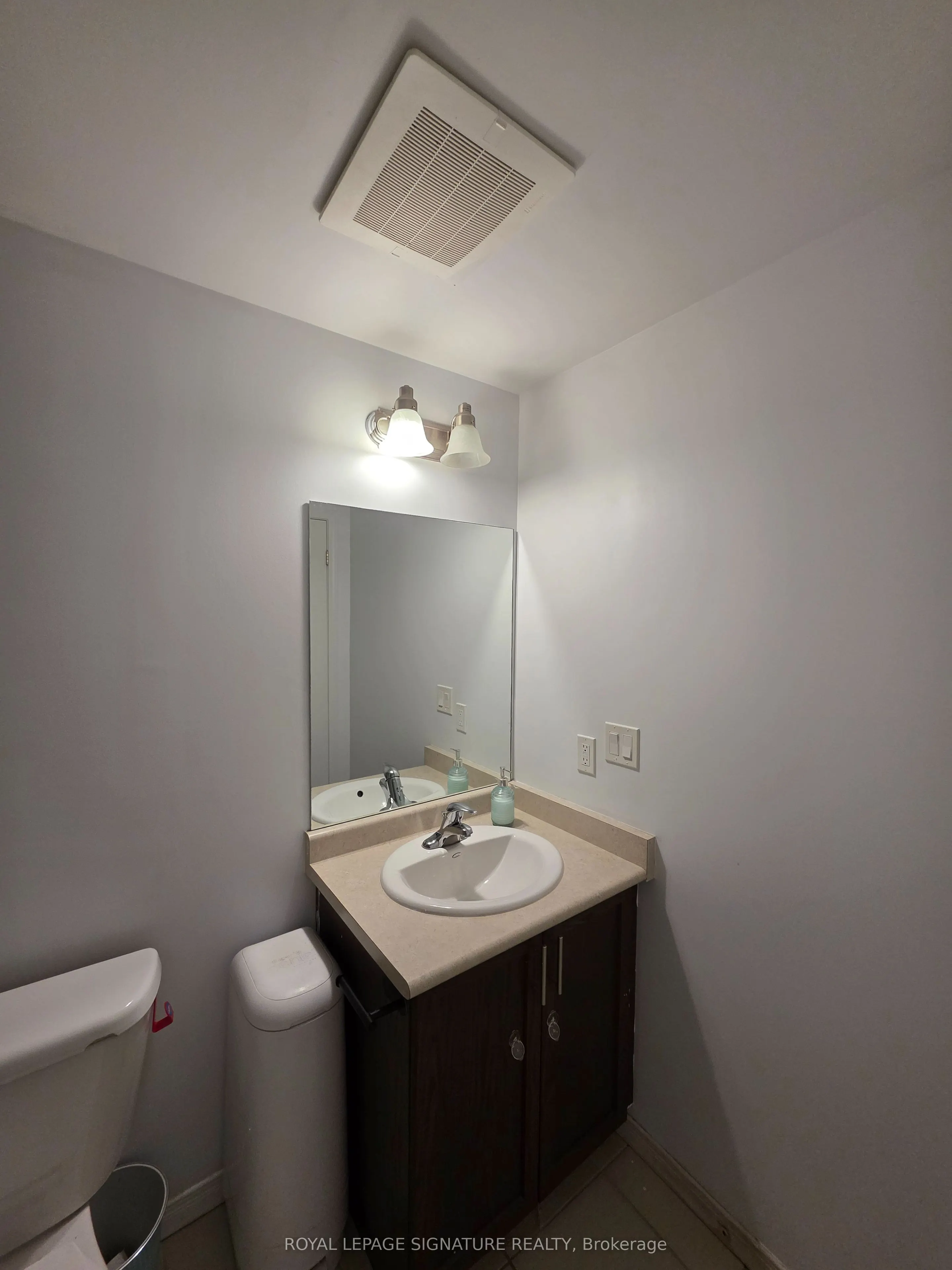 910 Wentworth Street #102