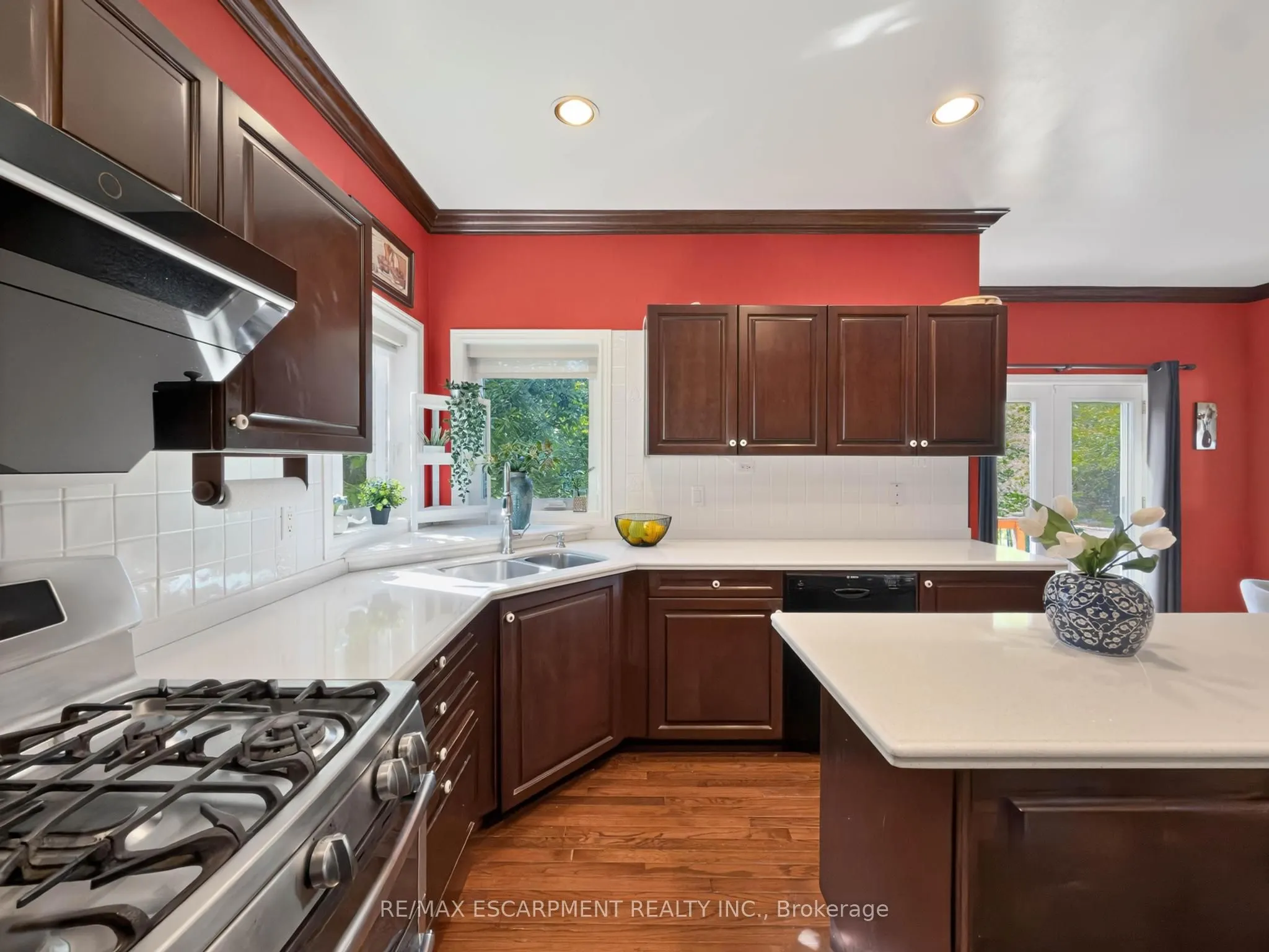 74 Davidson Boulevard