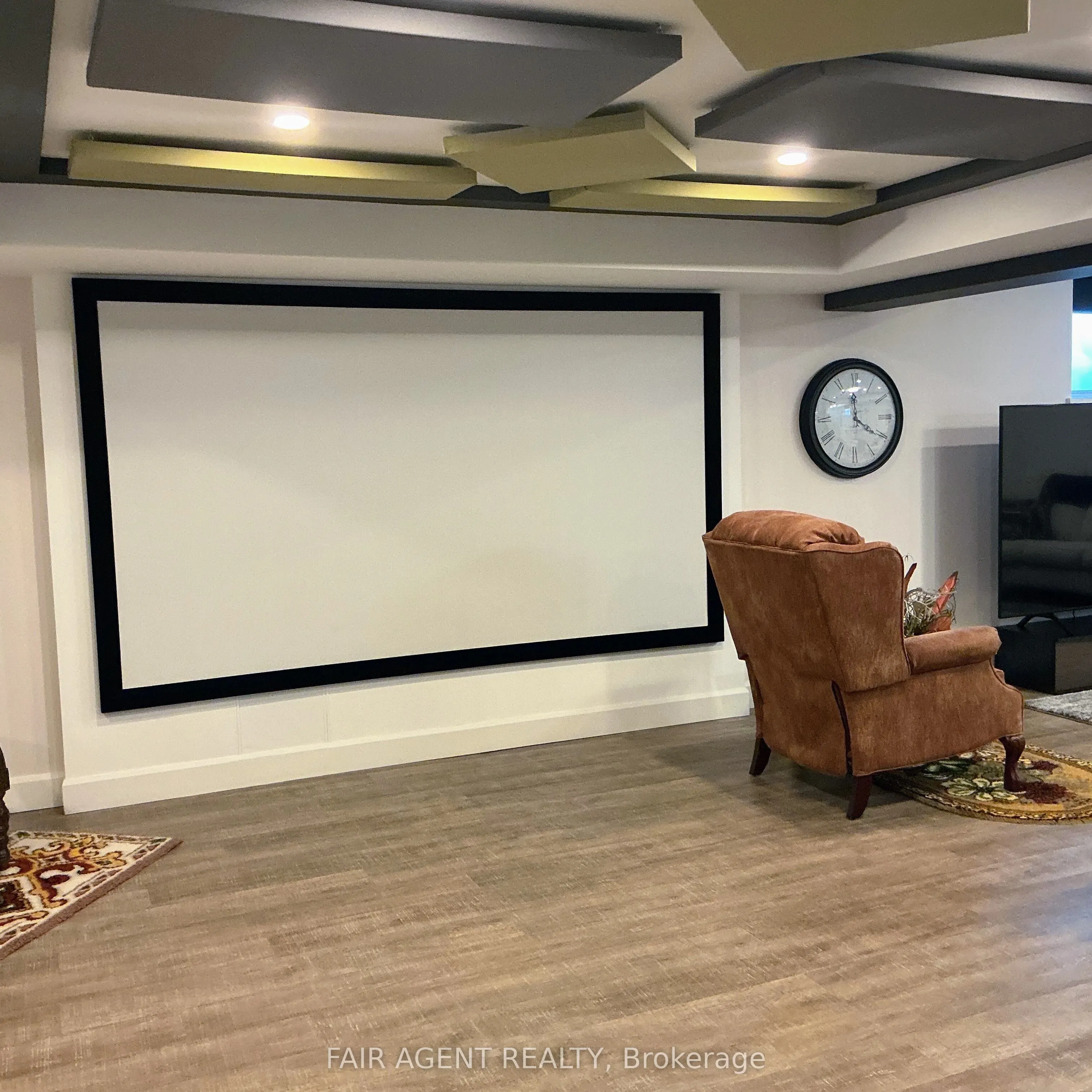 1236 Alberni Road