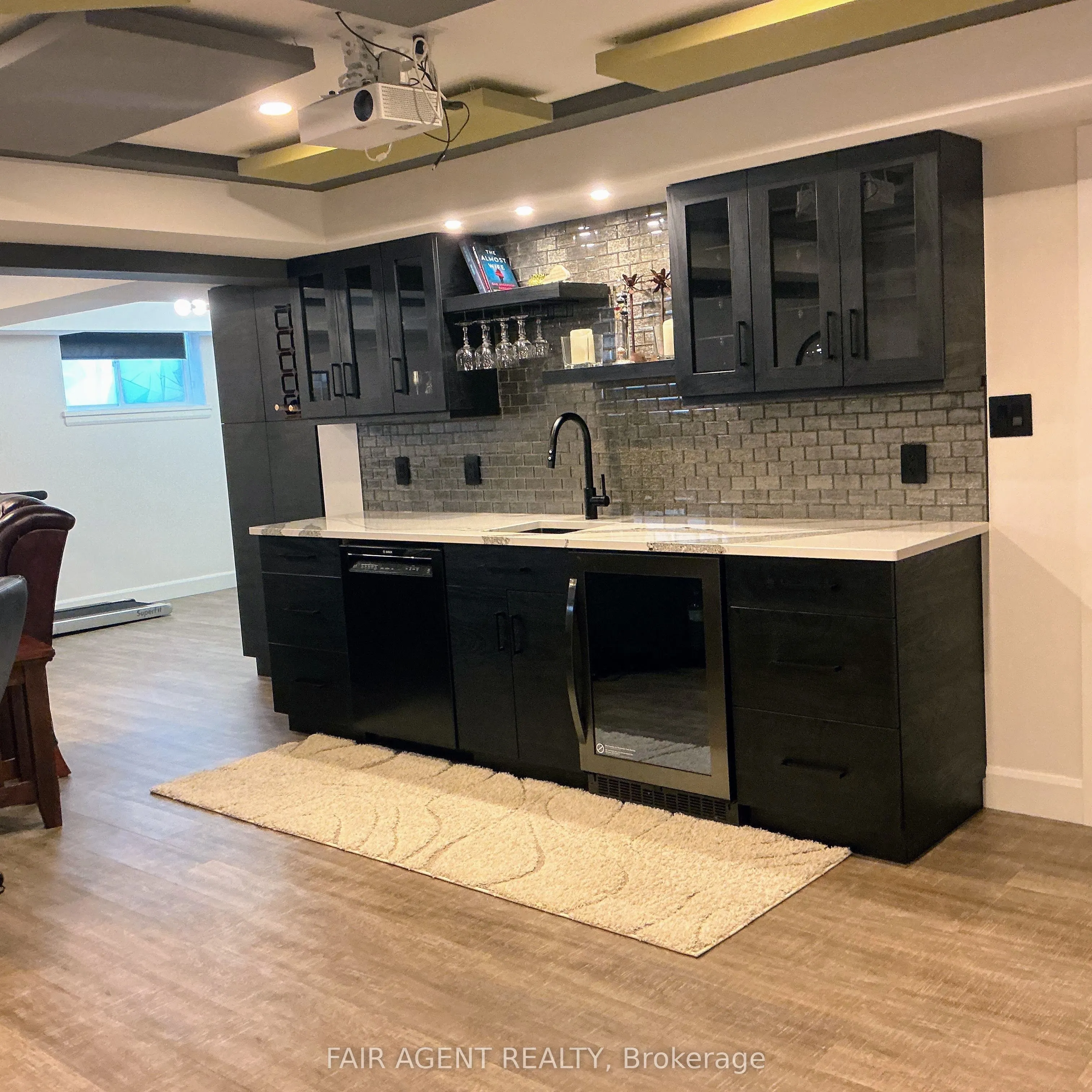 1236 Alberni Road