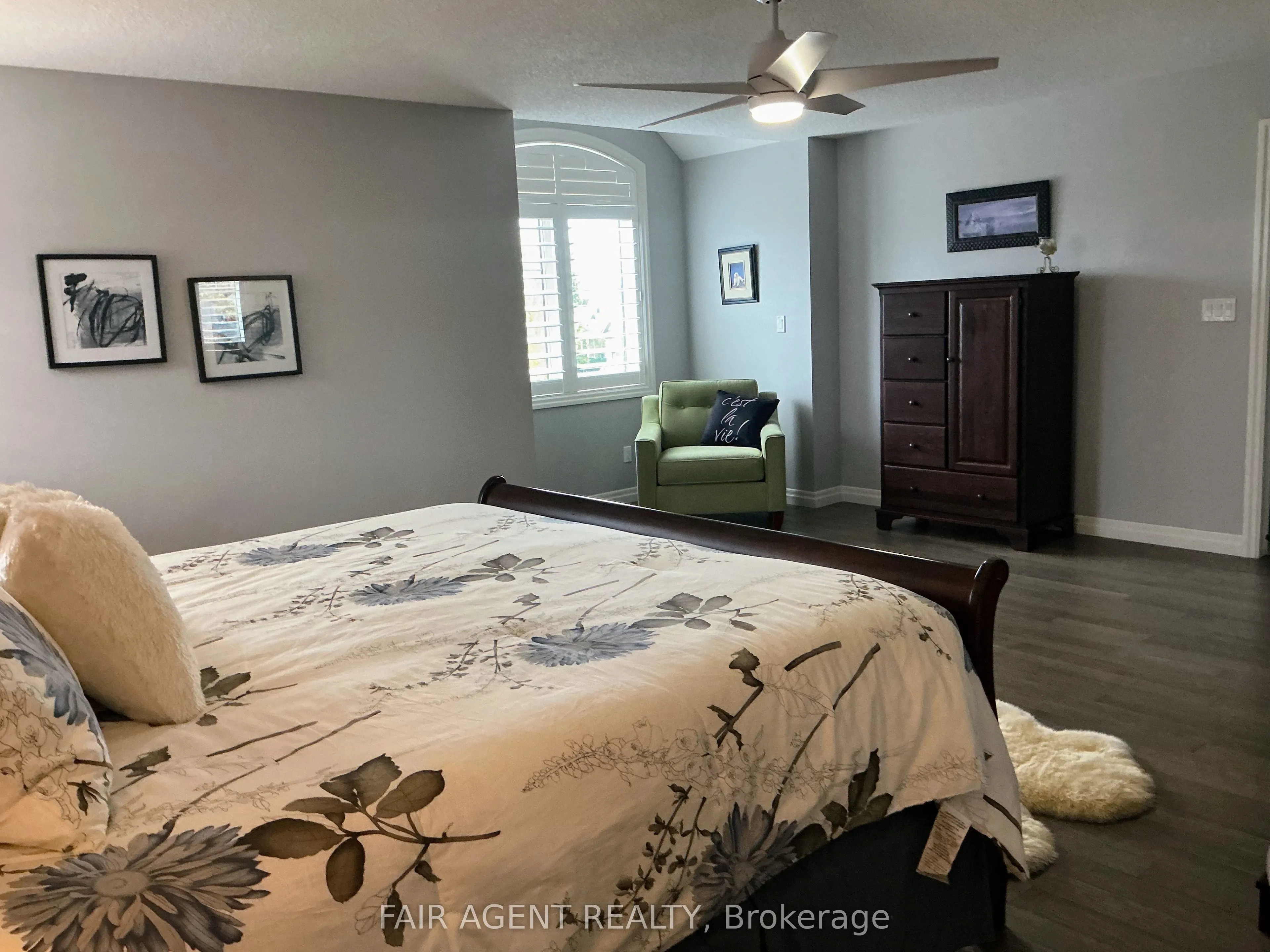 1236 Alberni Road