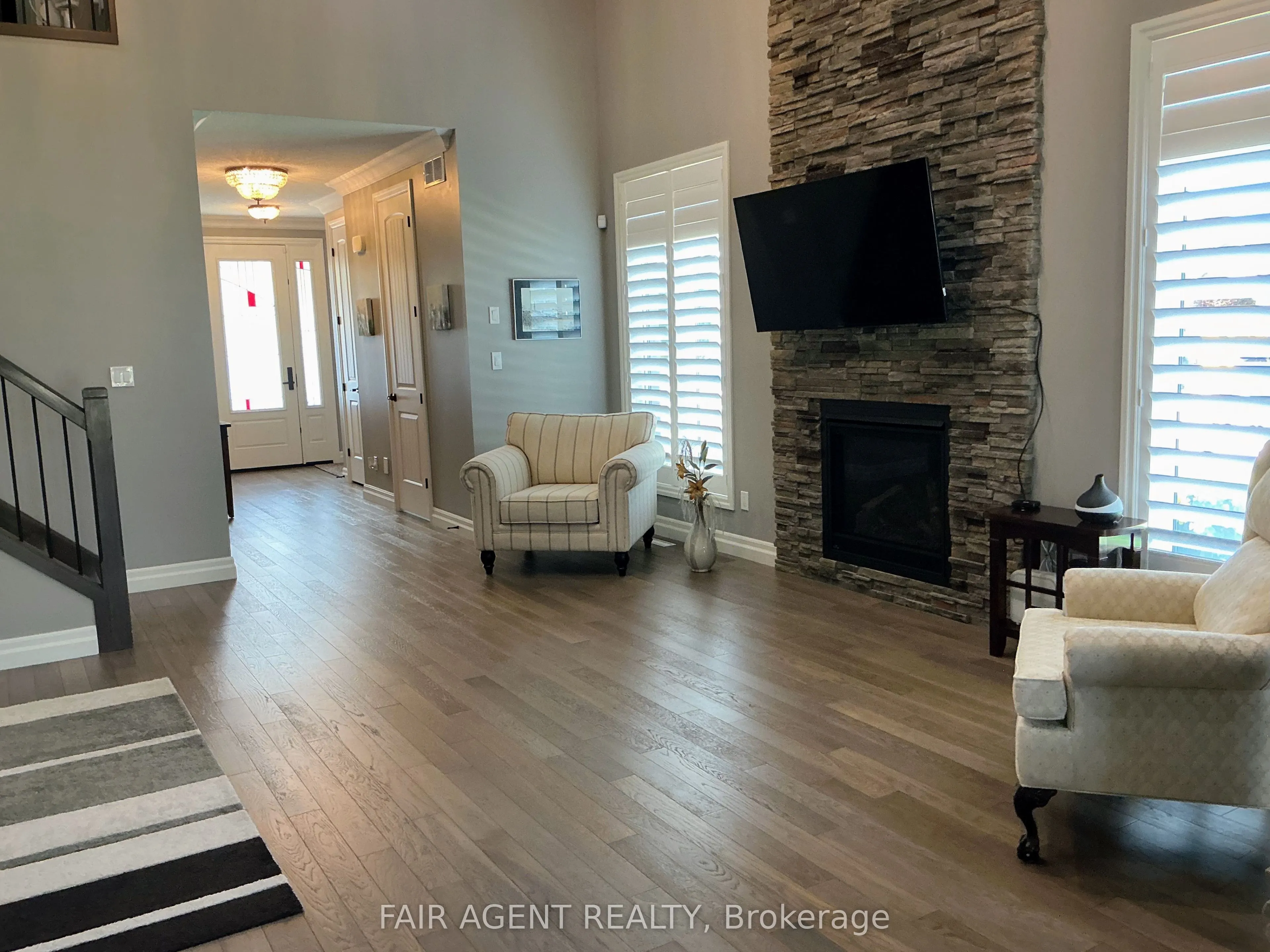 1236 Alberni Road