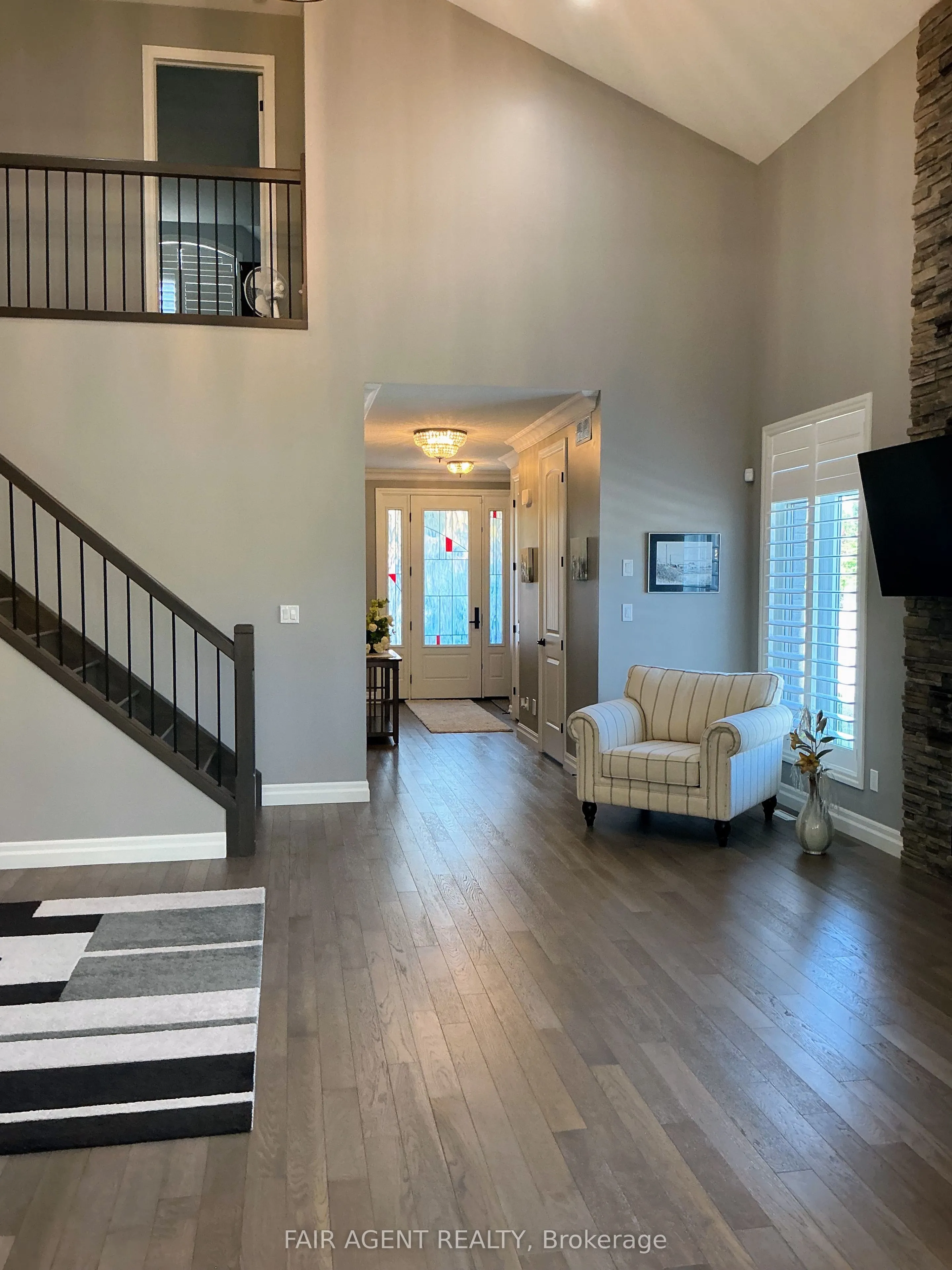 1236 Alberni Road