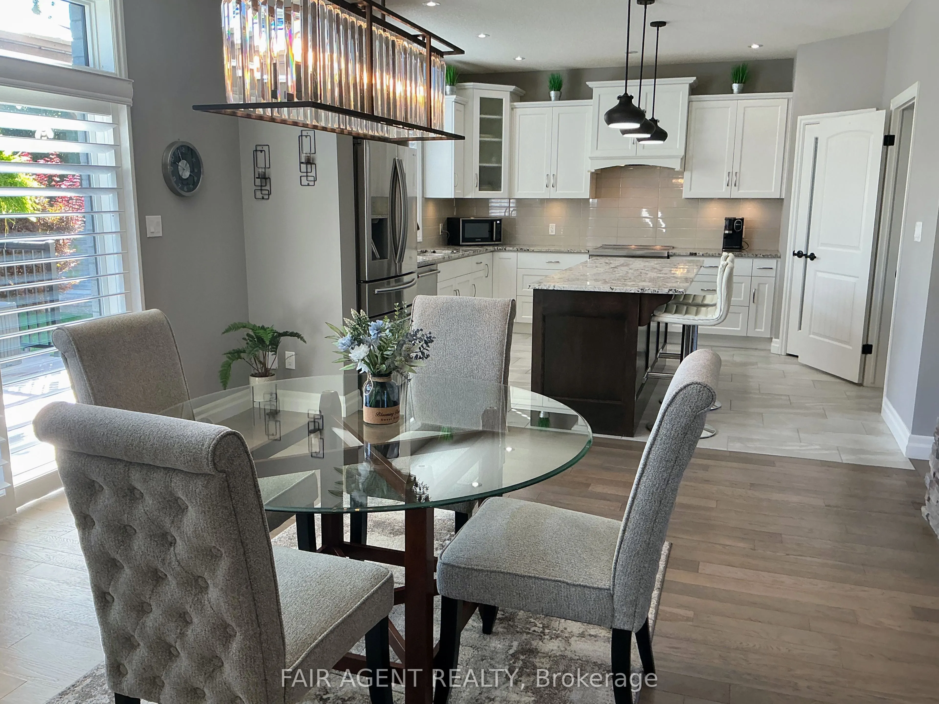 1236 Alberni Road