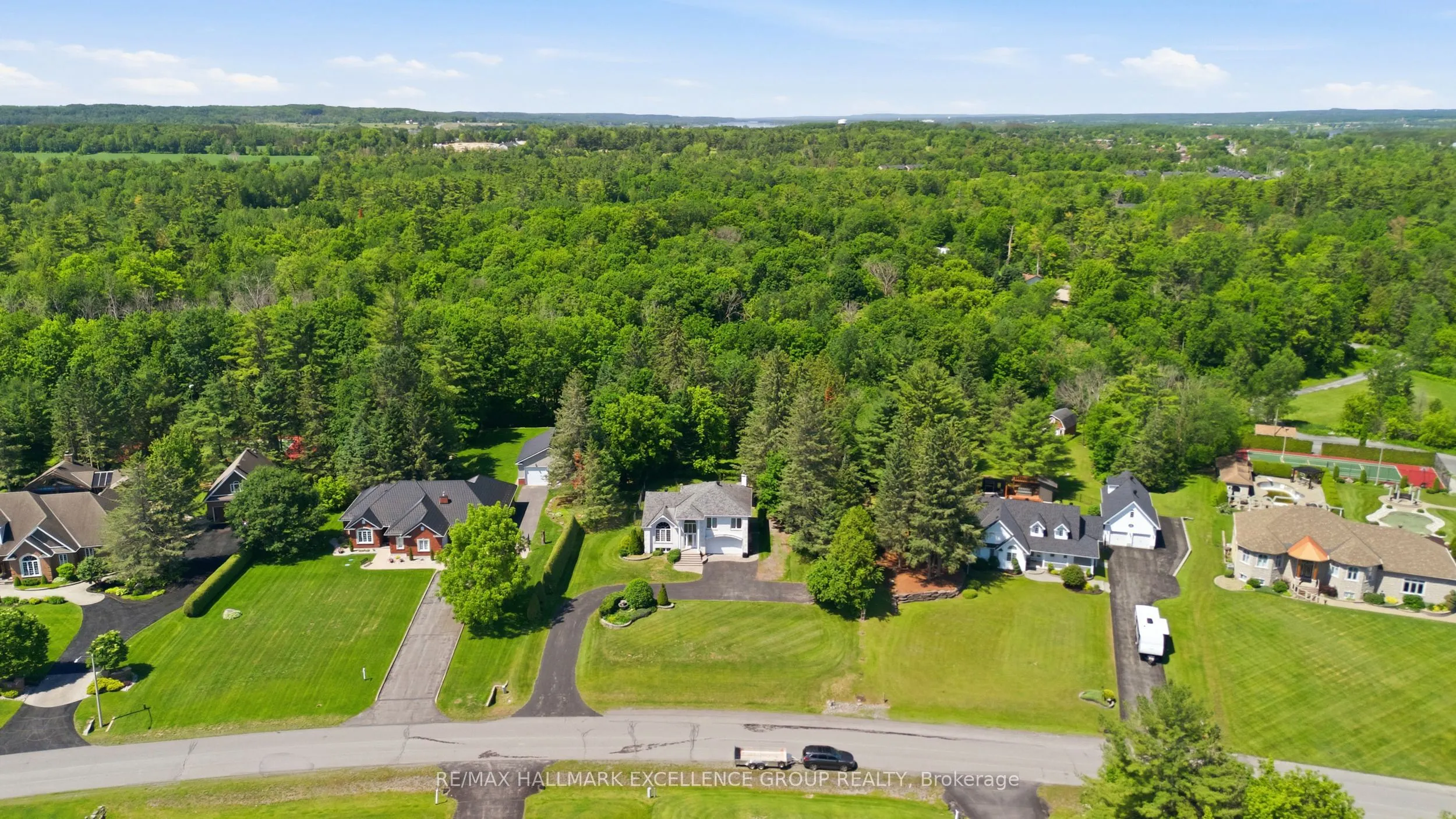 480 Du Ruisseau Street