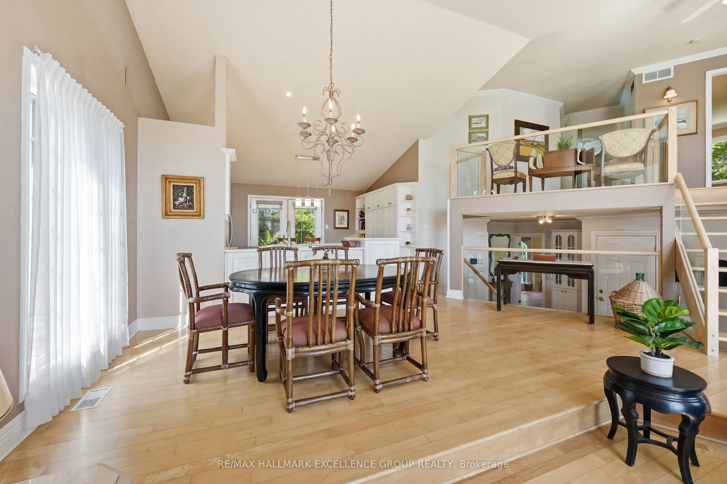 480 Du Ruisseau Street