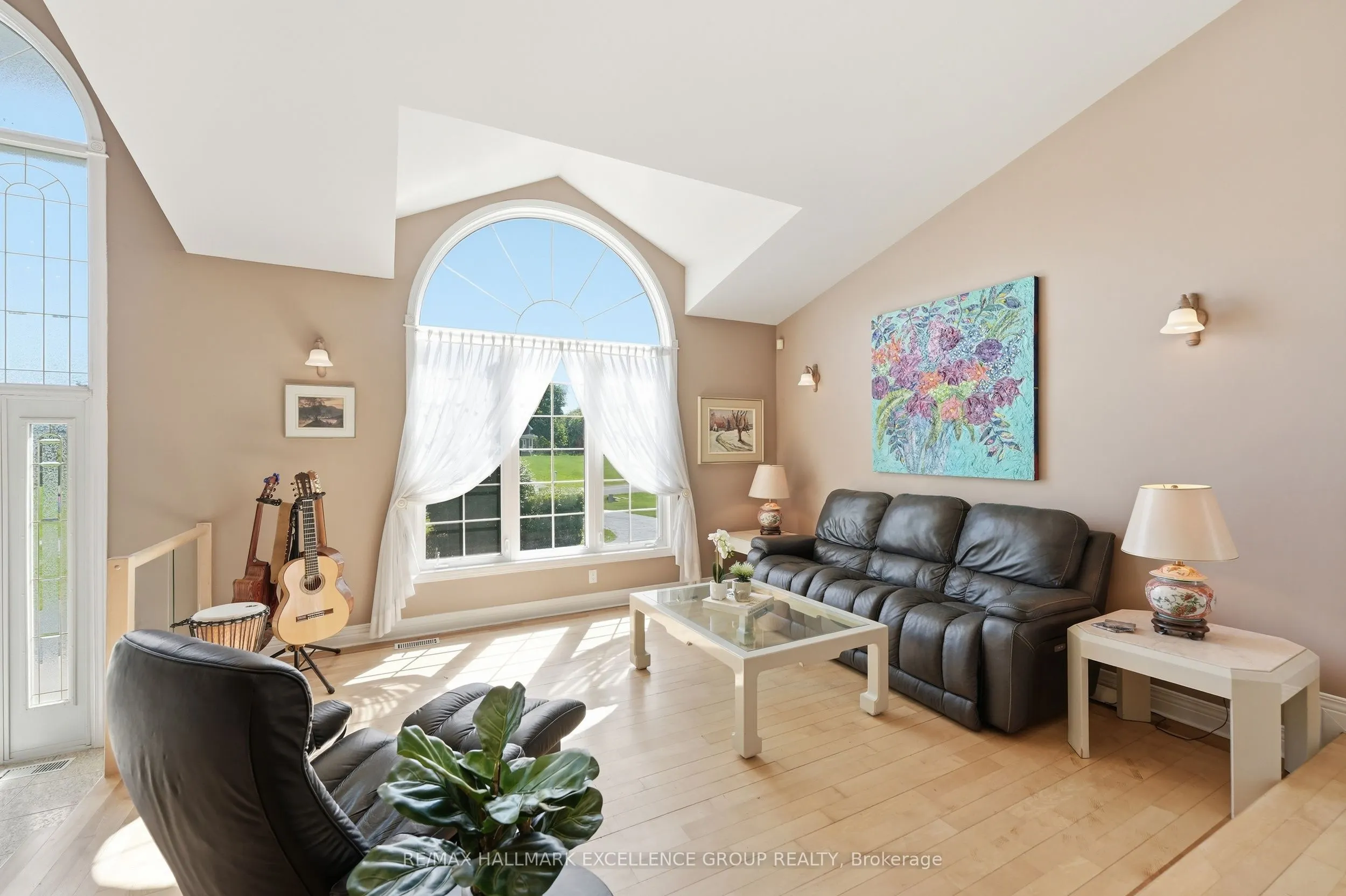 480 Du Ruisseau Street
