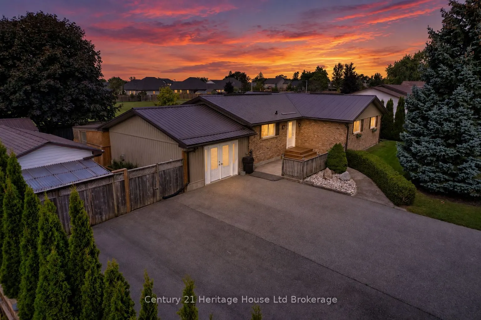28 Peggy Avenue