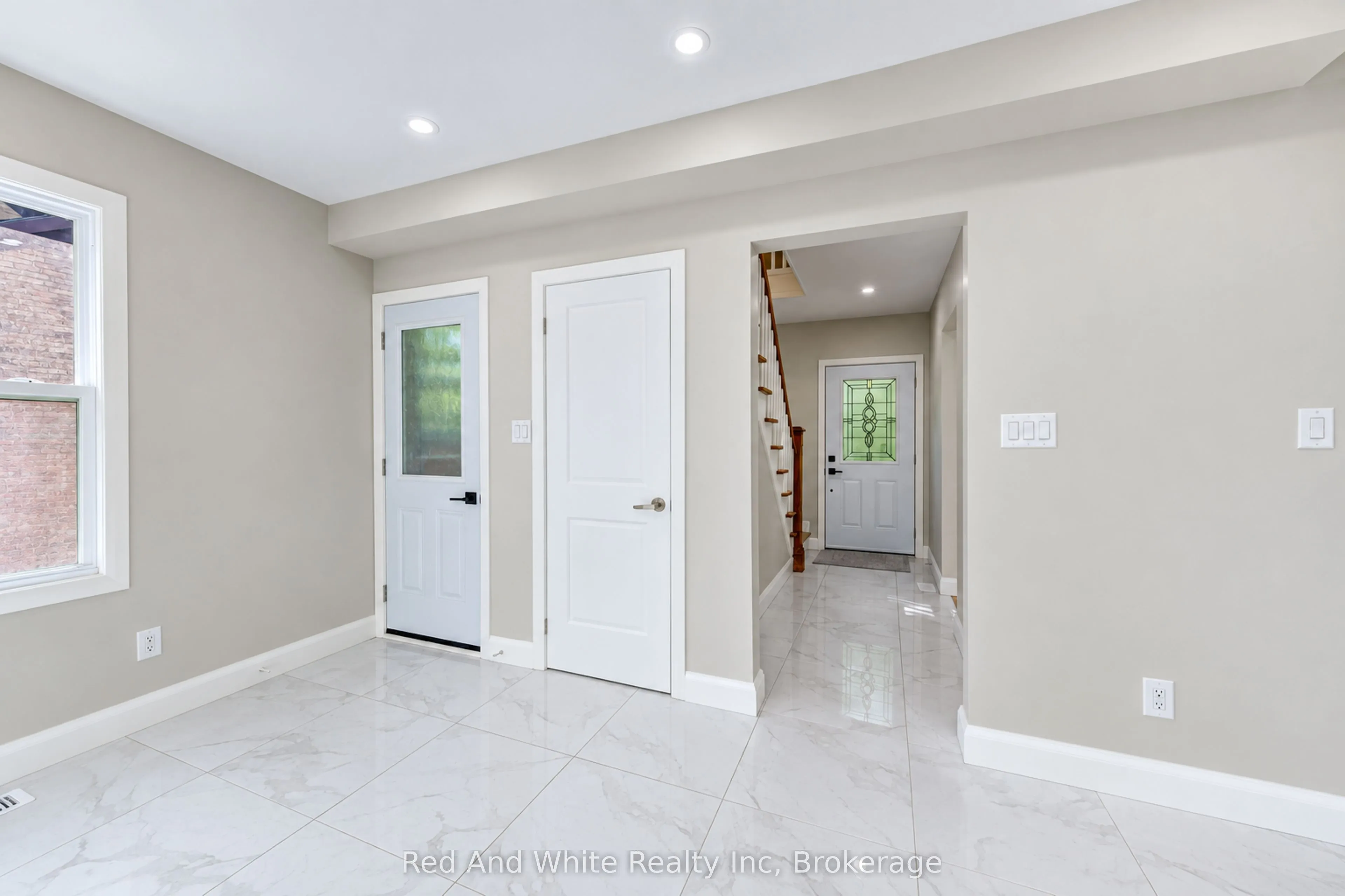 18 Miehm Place