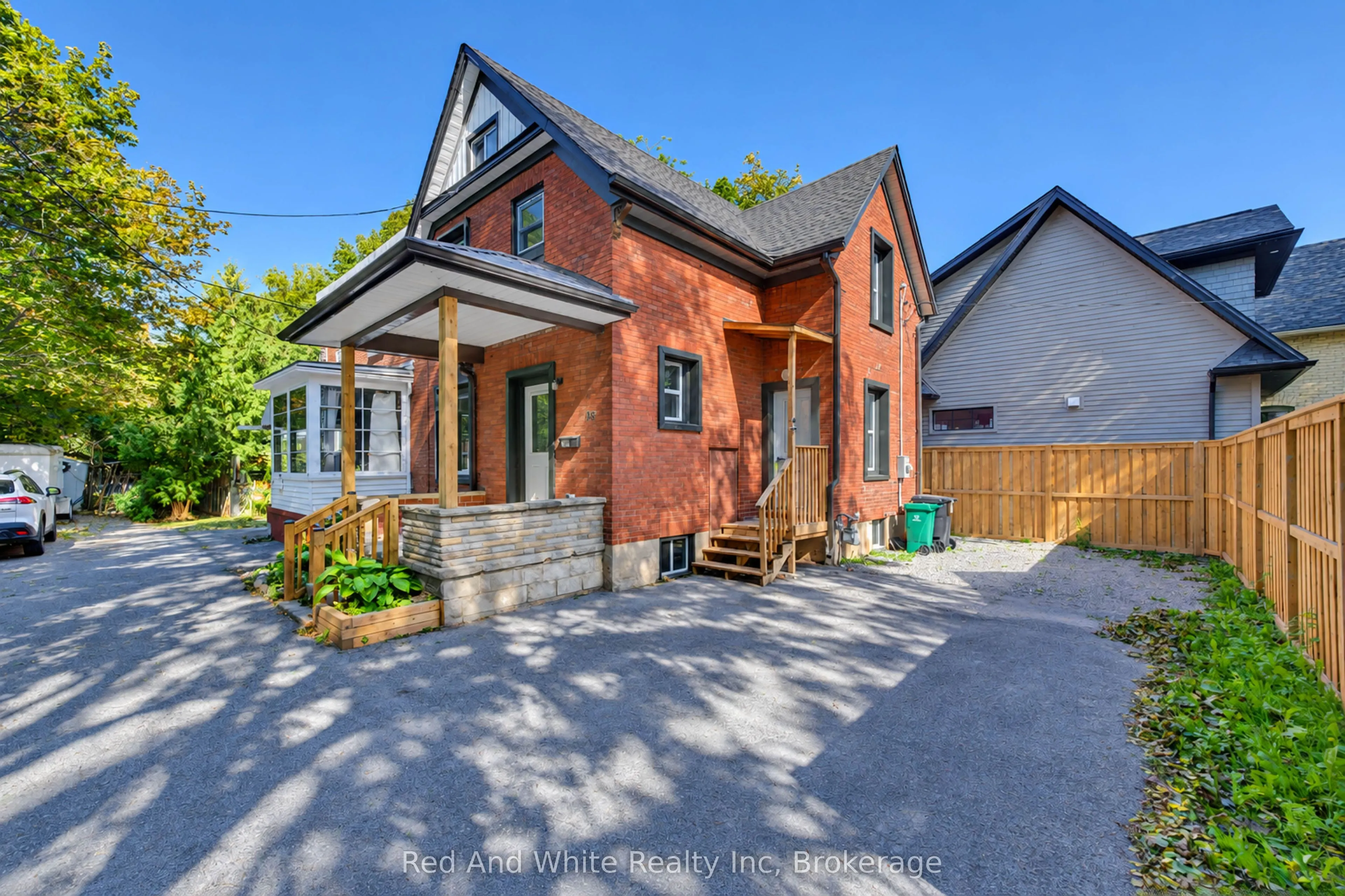 18 Miehm Place