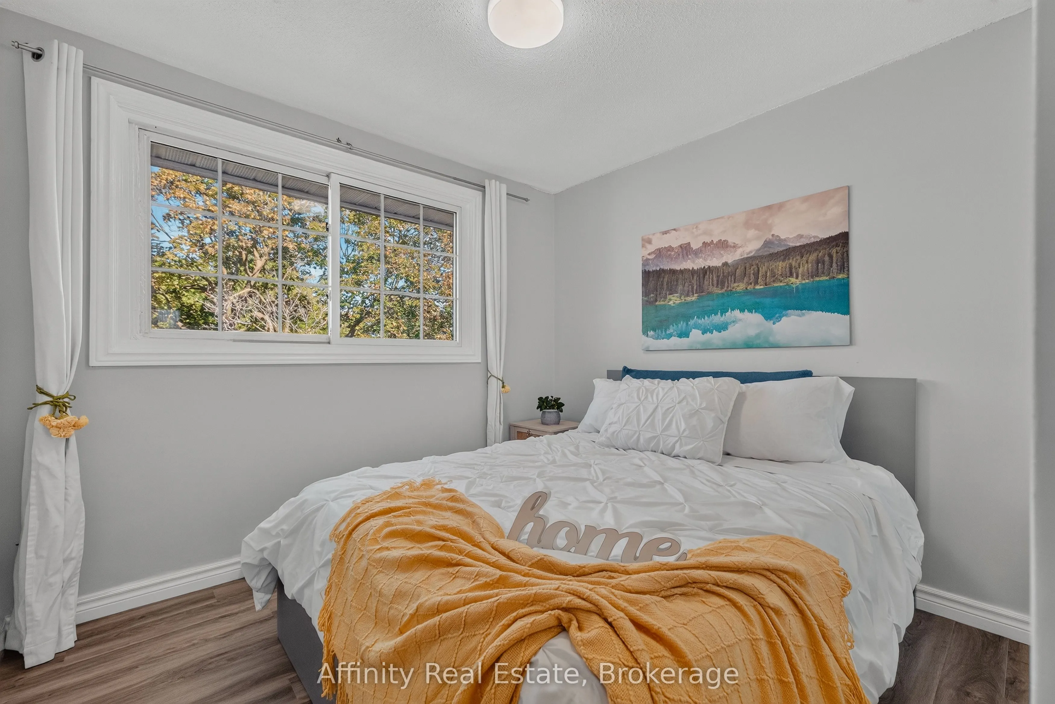 59 Ralgreen Crescent