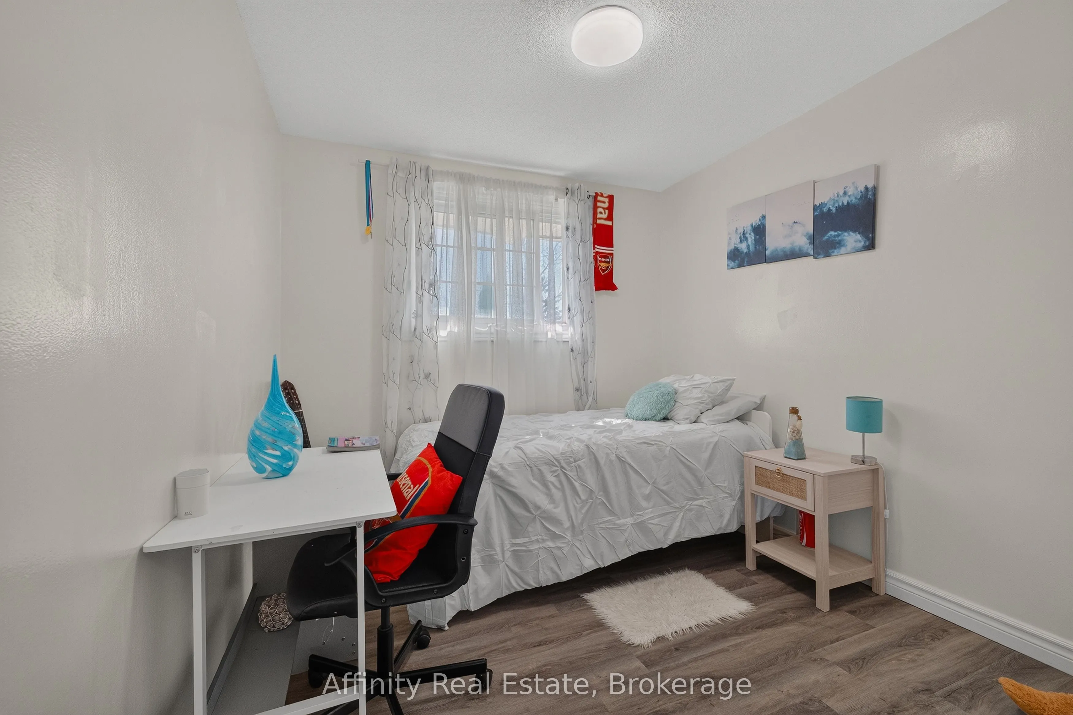 59 Ralgreen Crescent