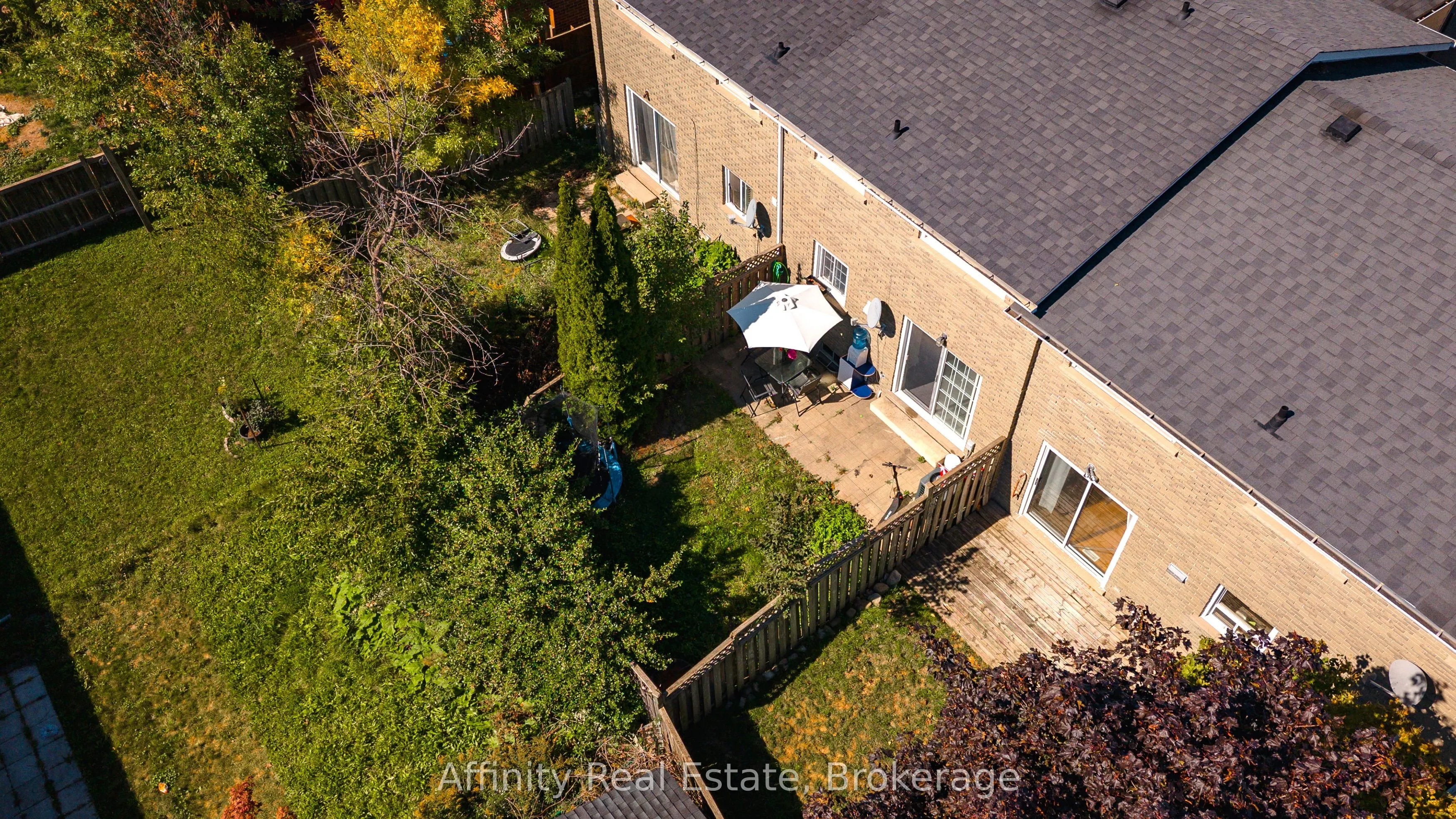 59 Ralgreen Crescent