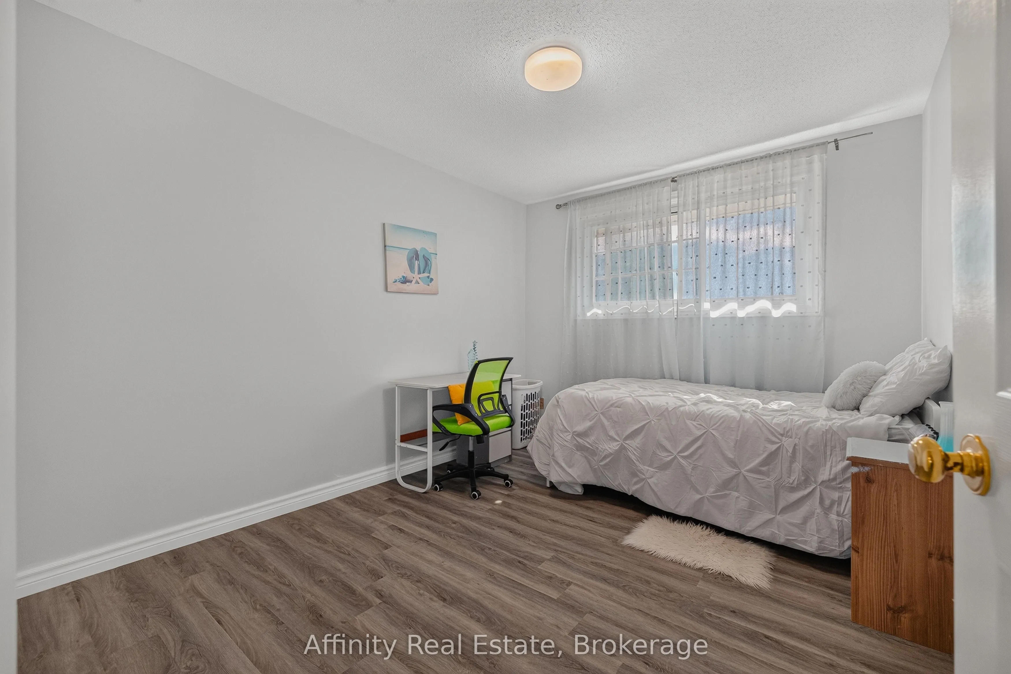 59 Ralgreen Crescent