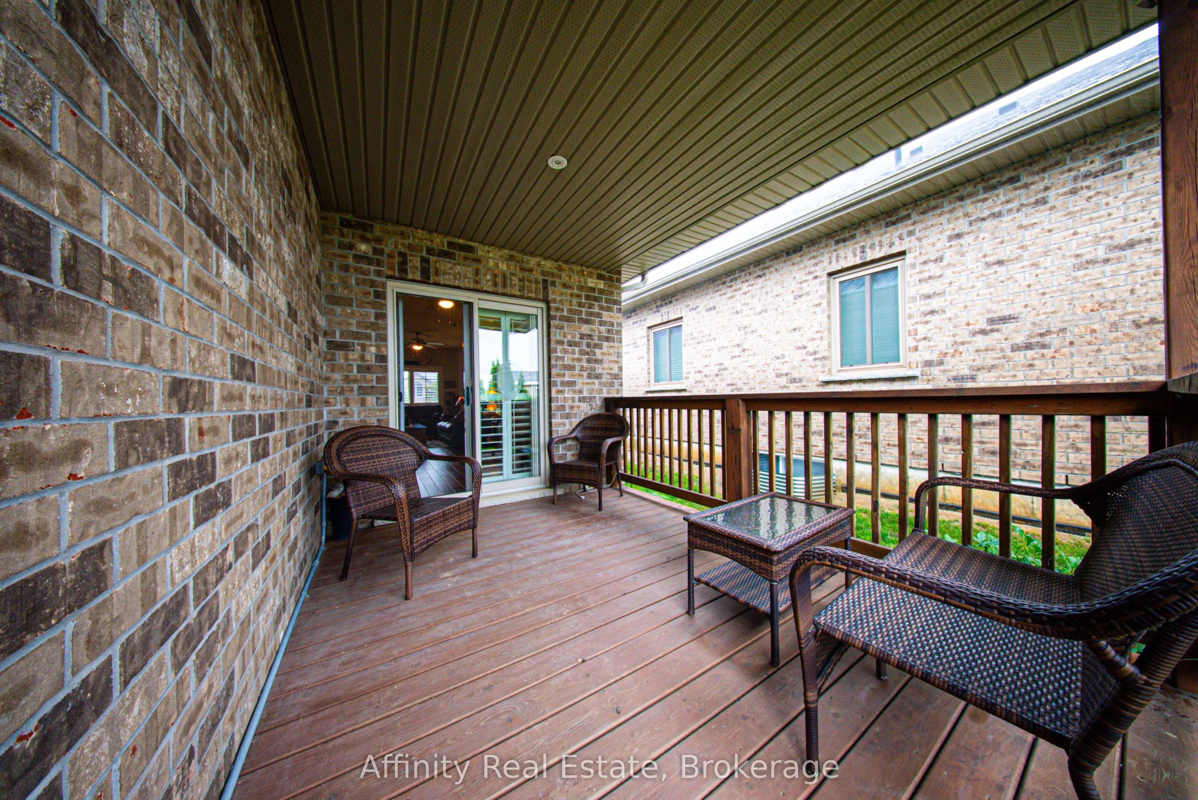 257 Donly Drive S