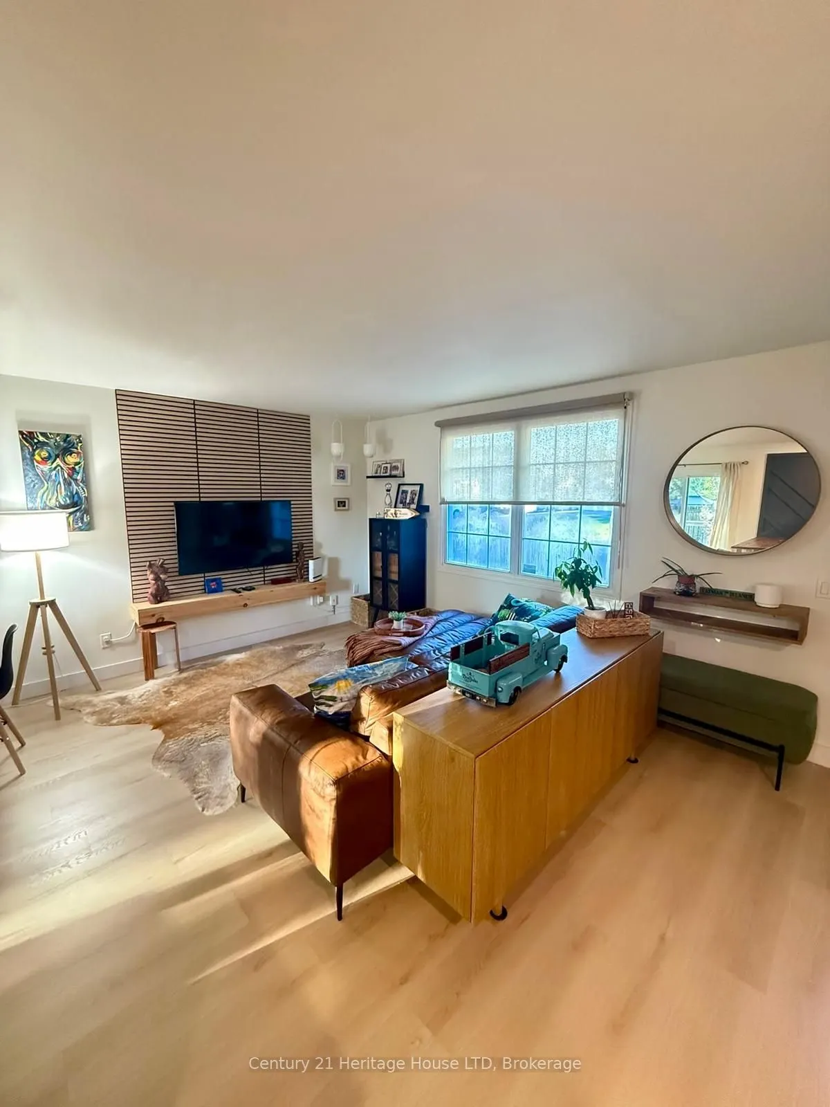 552 Lakeview Road