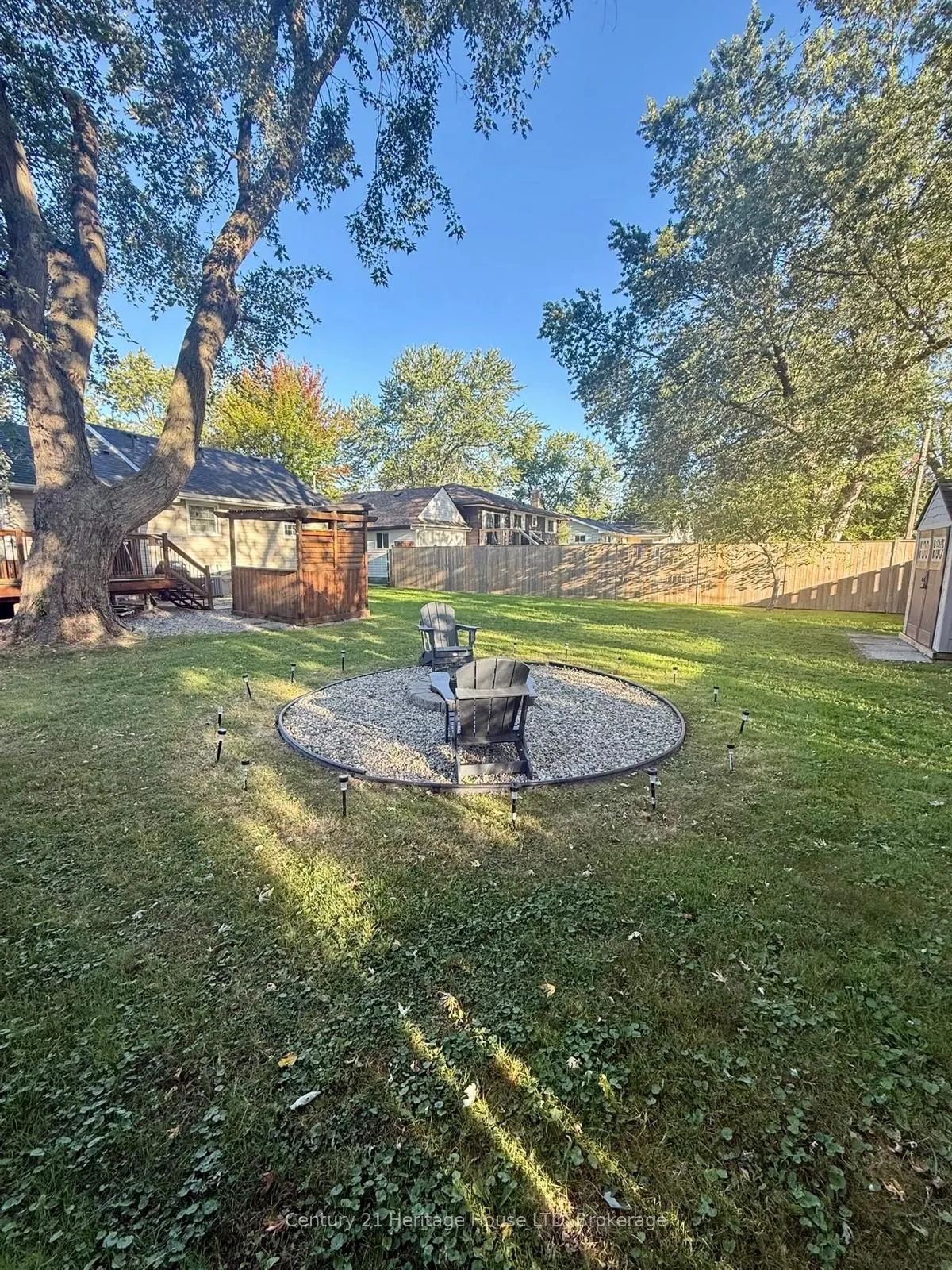 552 Lakeview Road