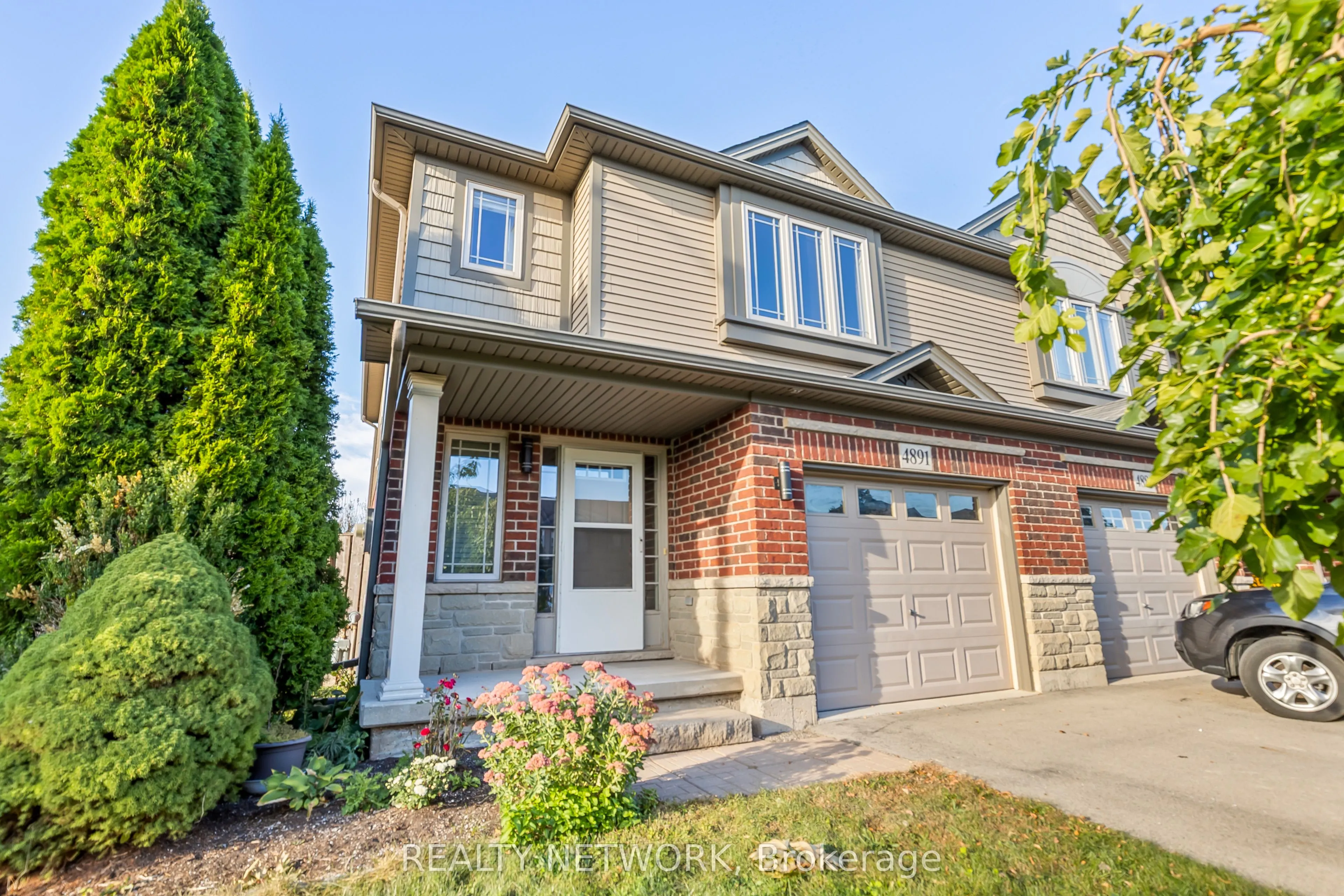 4891 Adam Court